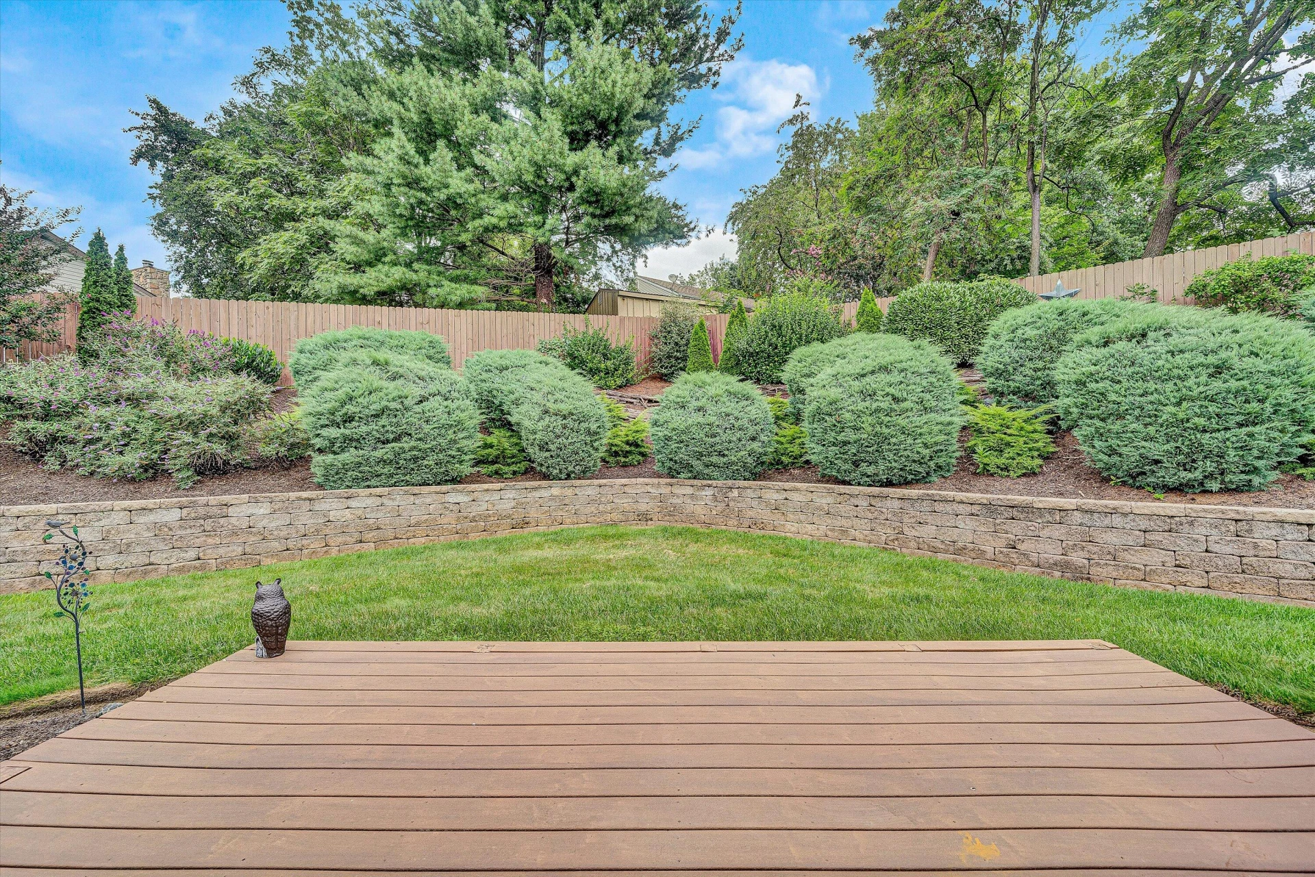 708 Bradford CIR - Photo 22