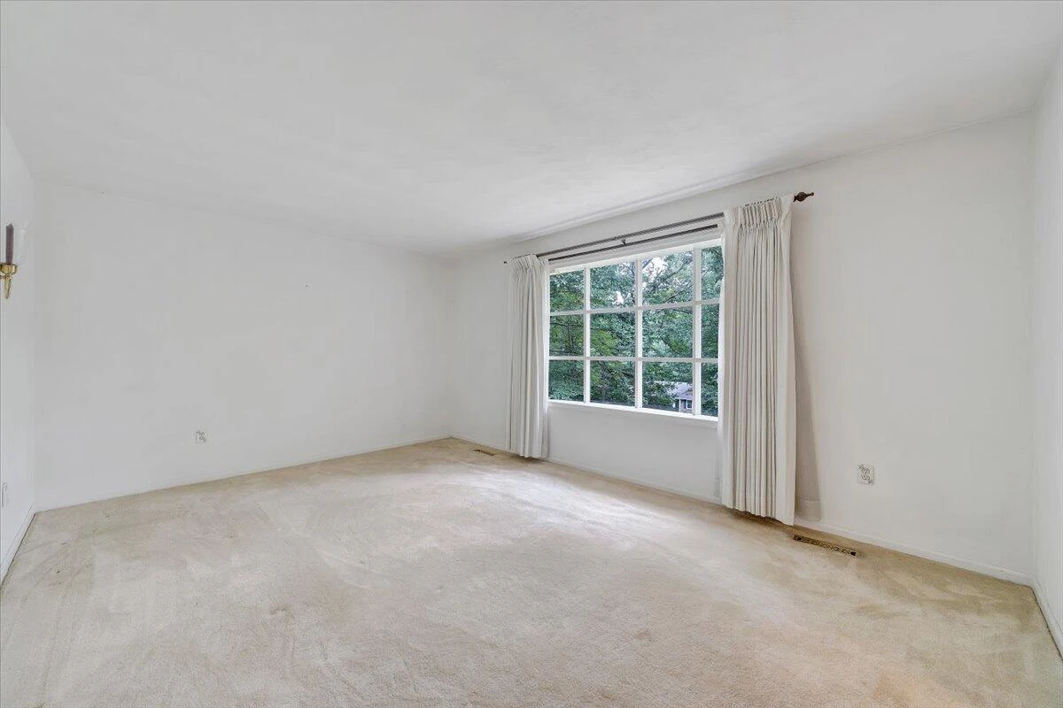 2826 Greggin DR - Photo 25
