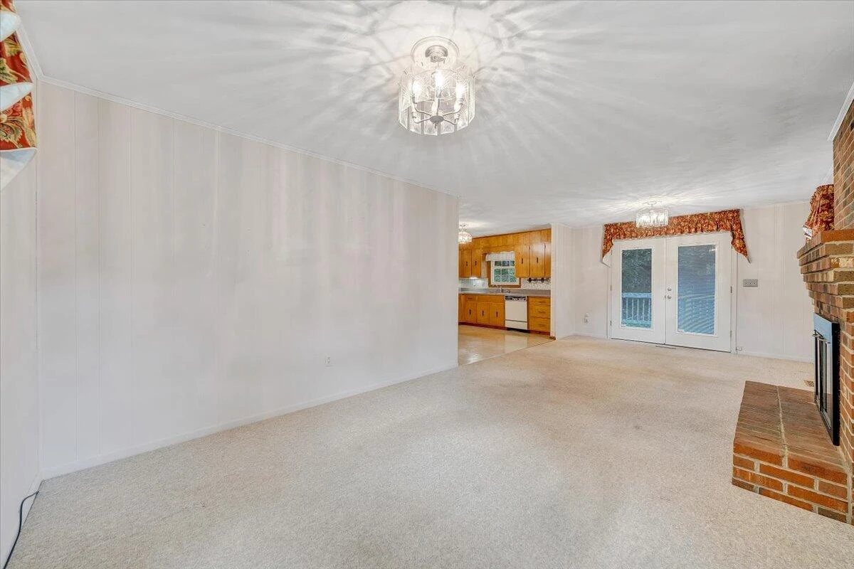 2826 Greggin DR - Photo 40