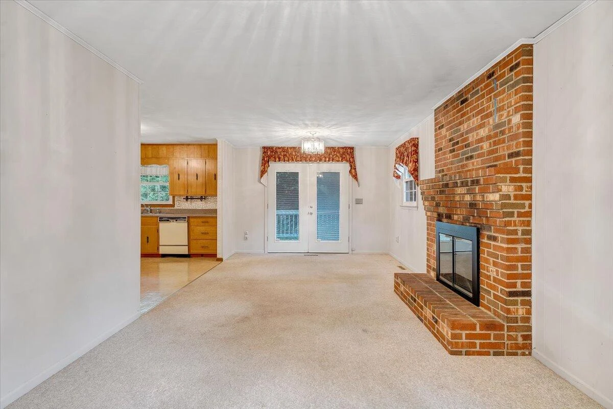 2826 Greggin DR - Photo 41