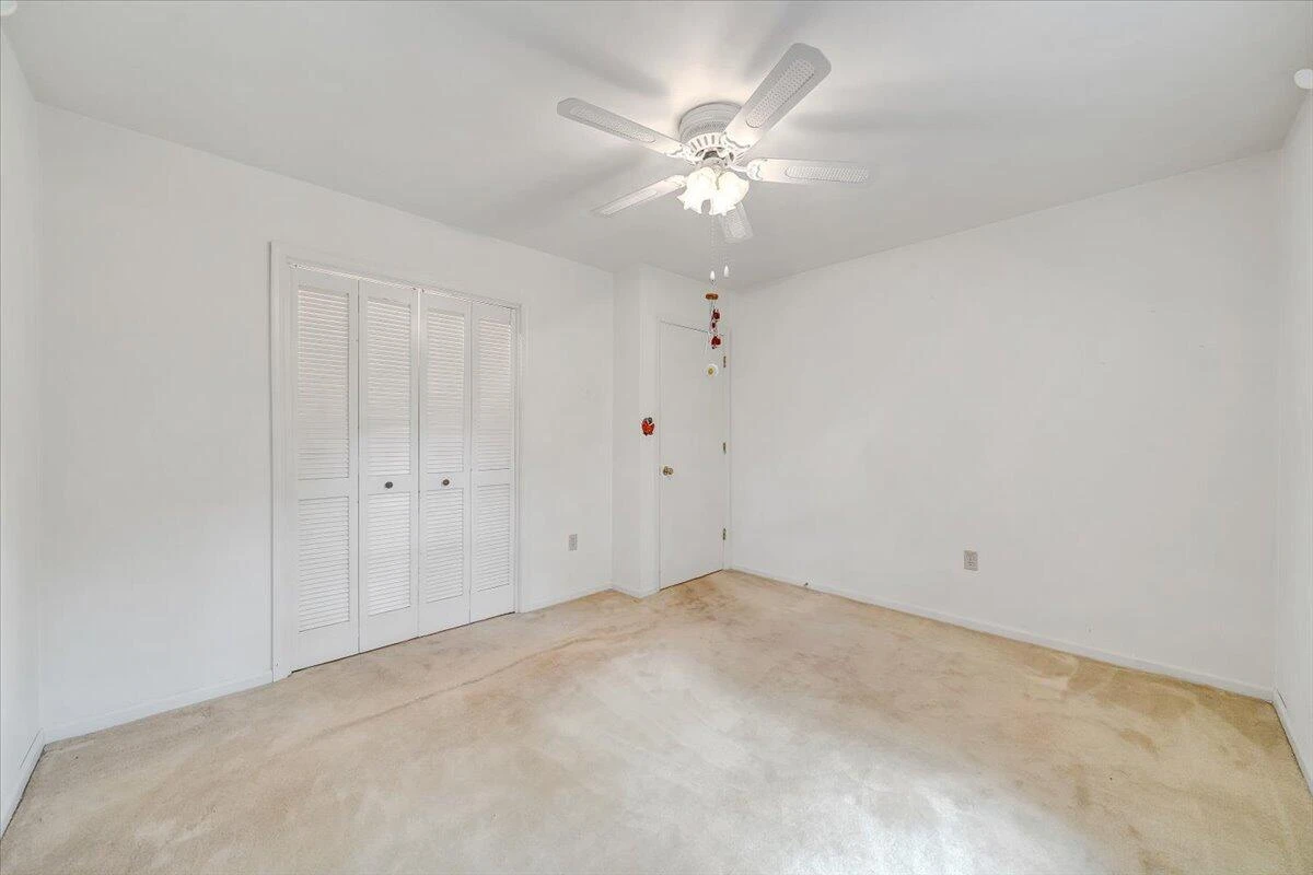 2826 Greggin DR - Photo 47