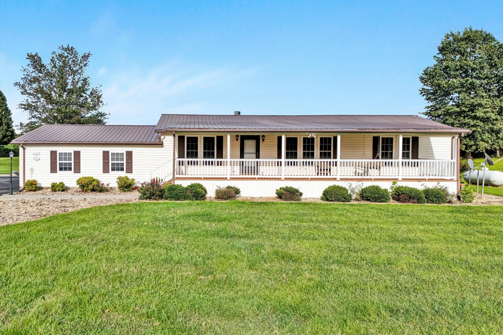 10131 SONTAG RD - Photo 4