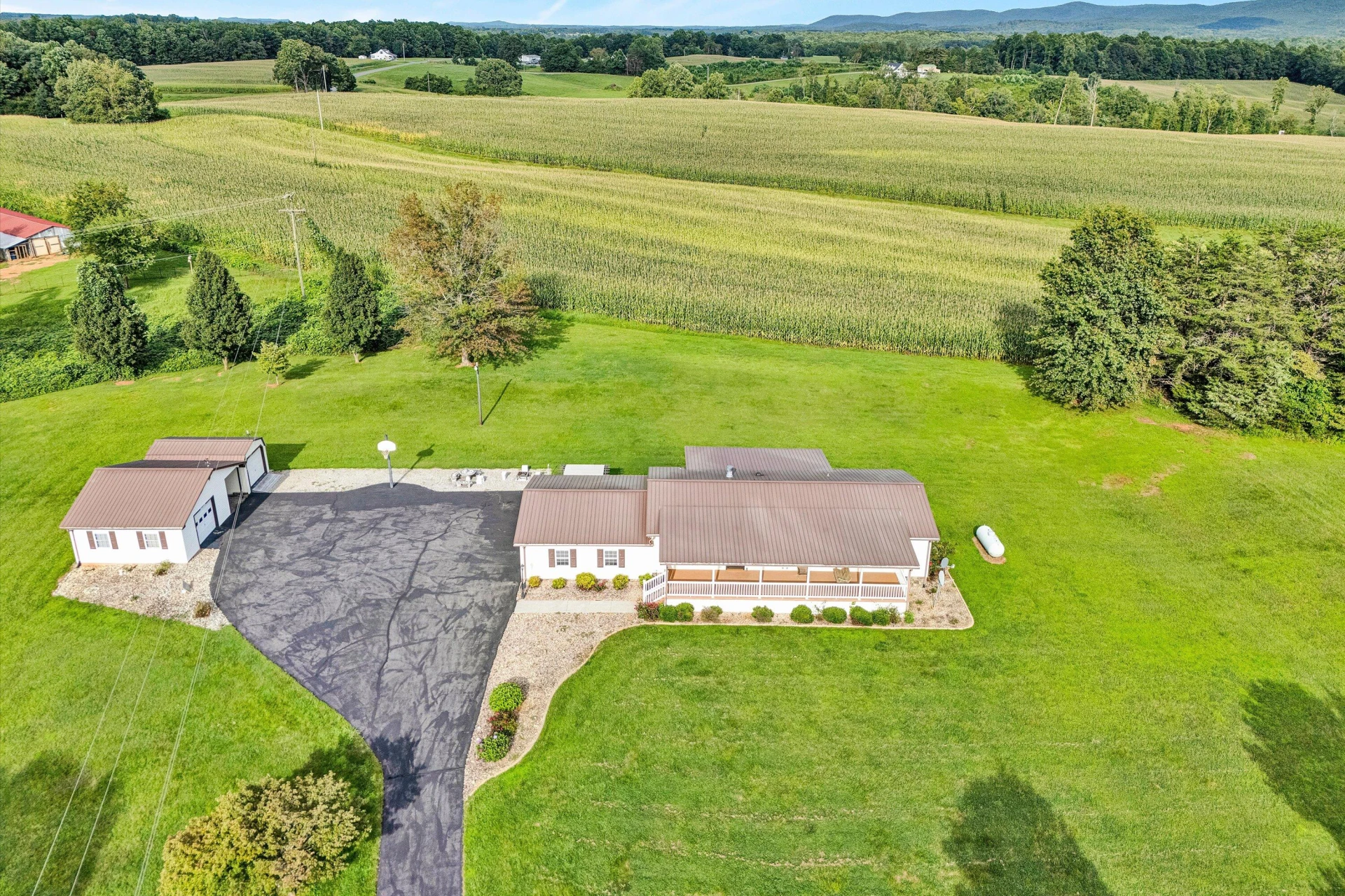 10131 SONTAG RD - Photo 42