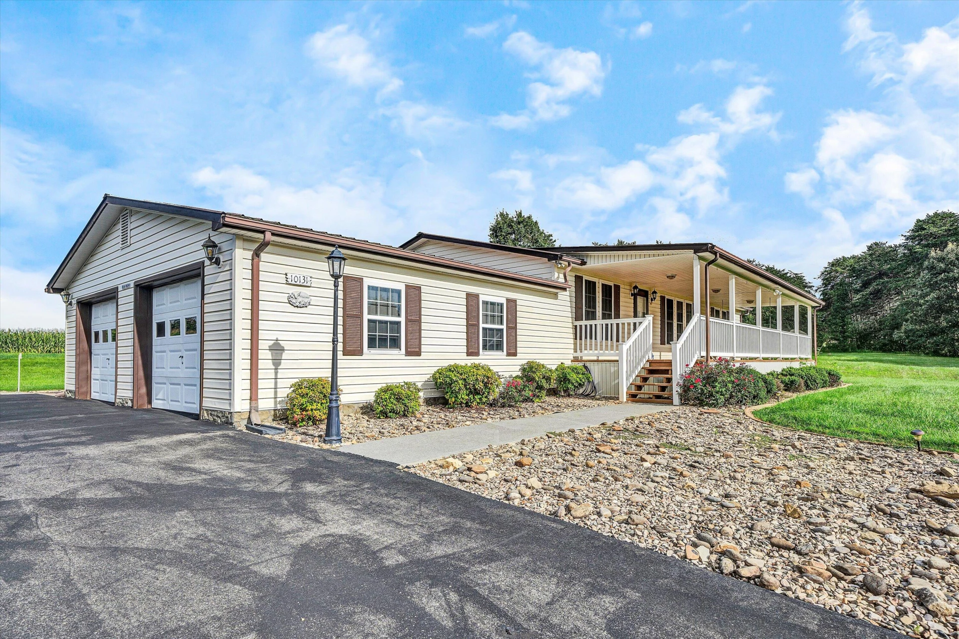 10131 SONTAG RD - Photo 5