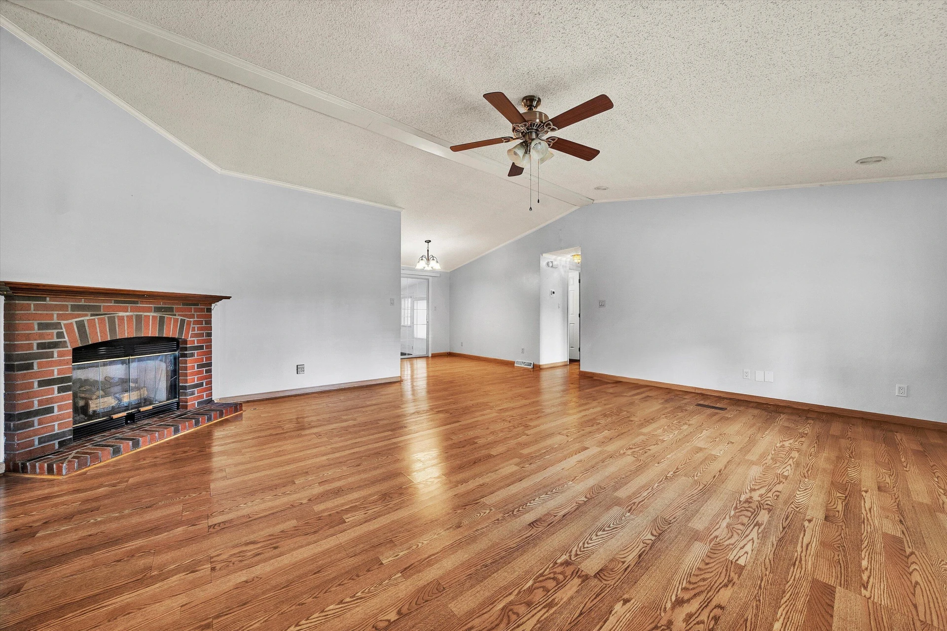 10131 SONTAG RD - Photo 8