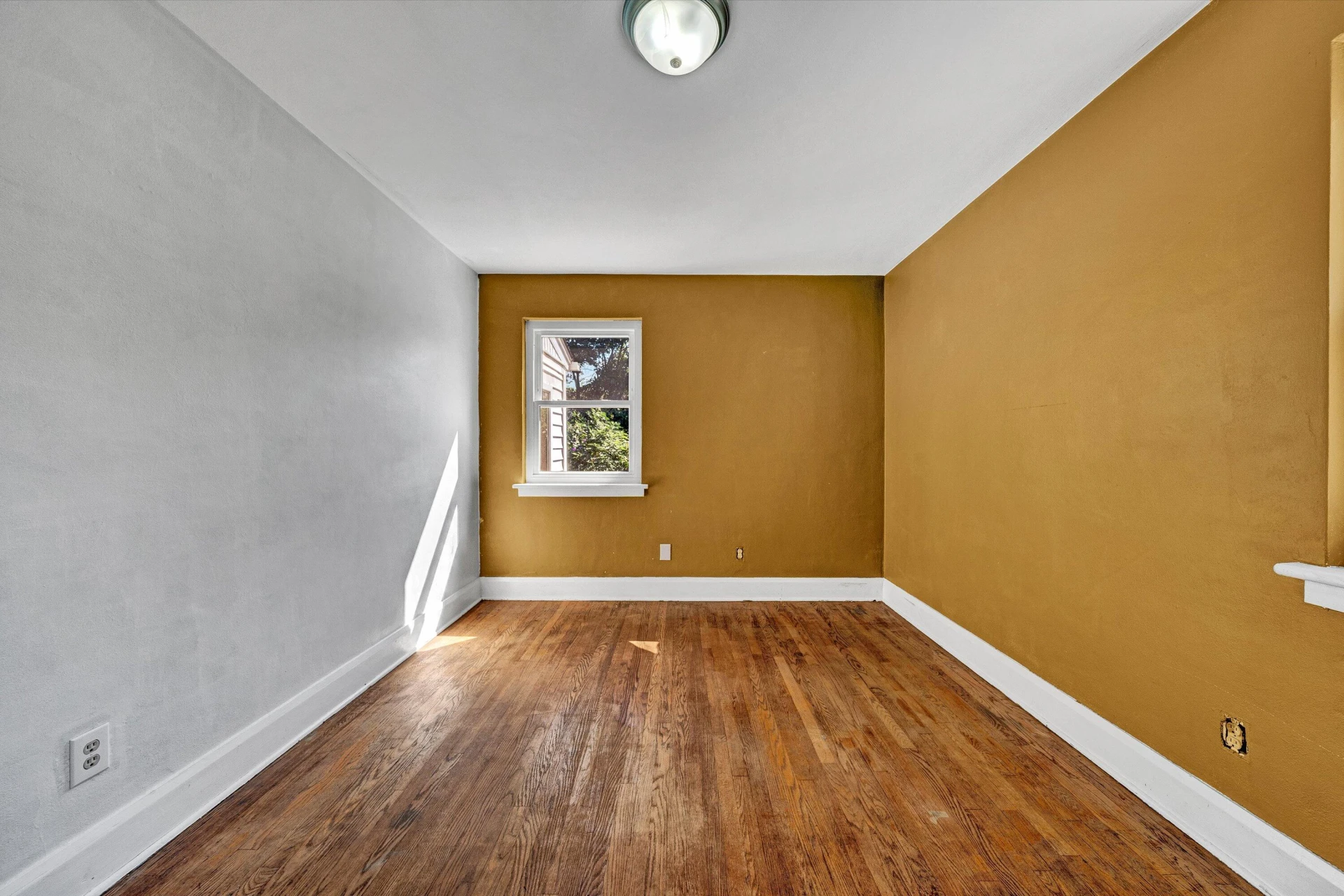 2807 Mansfield ST NE - Photo 15