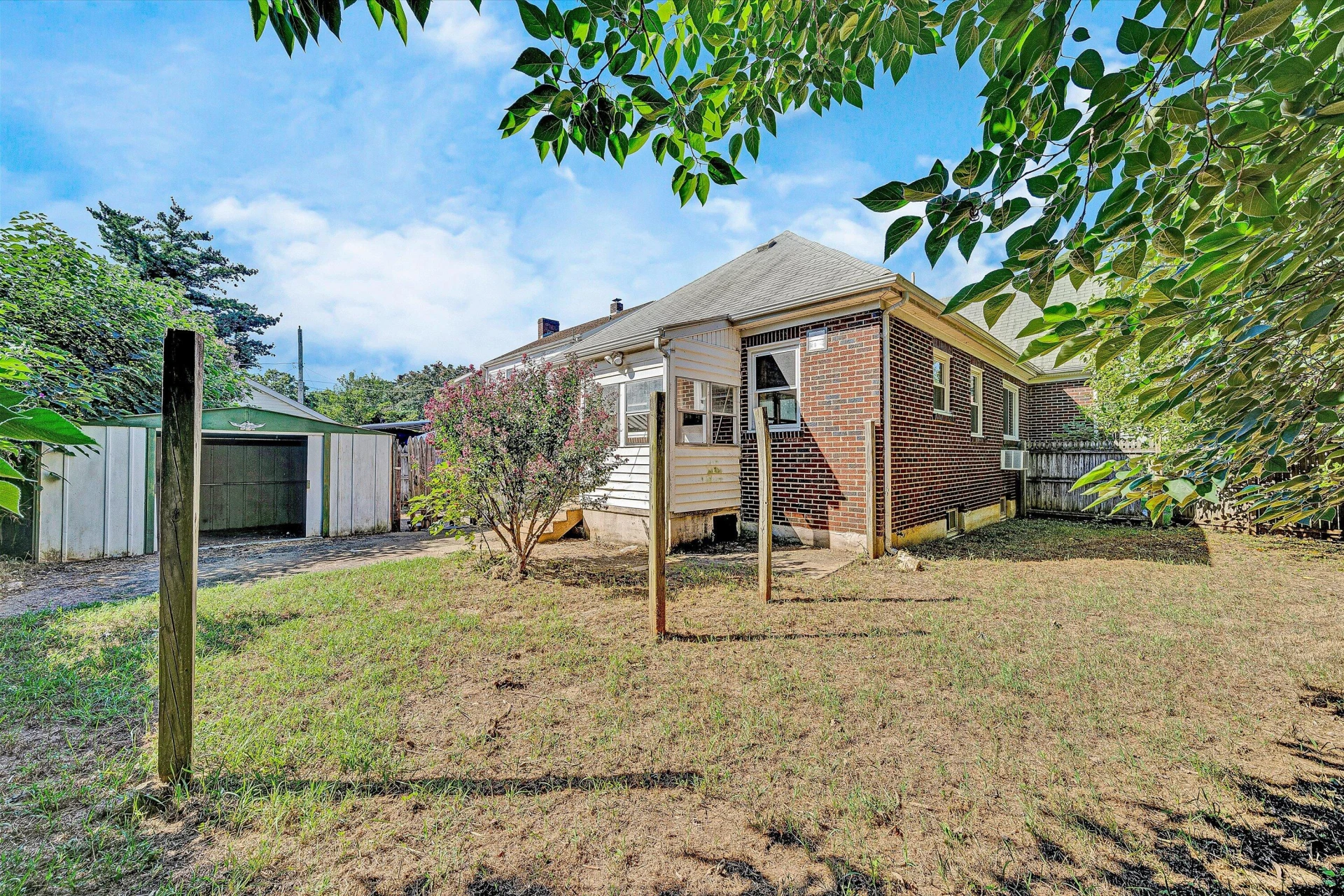 2807 Mansfield ST NE - Photo 30