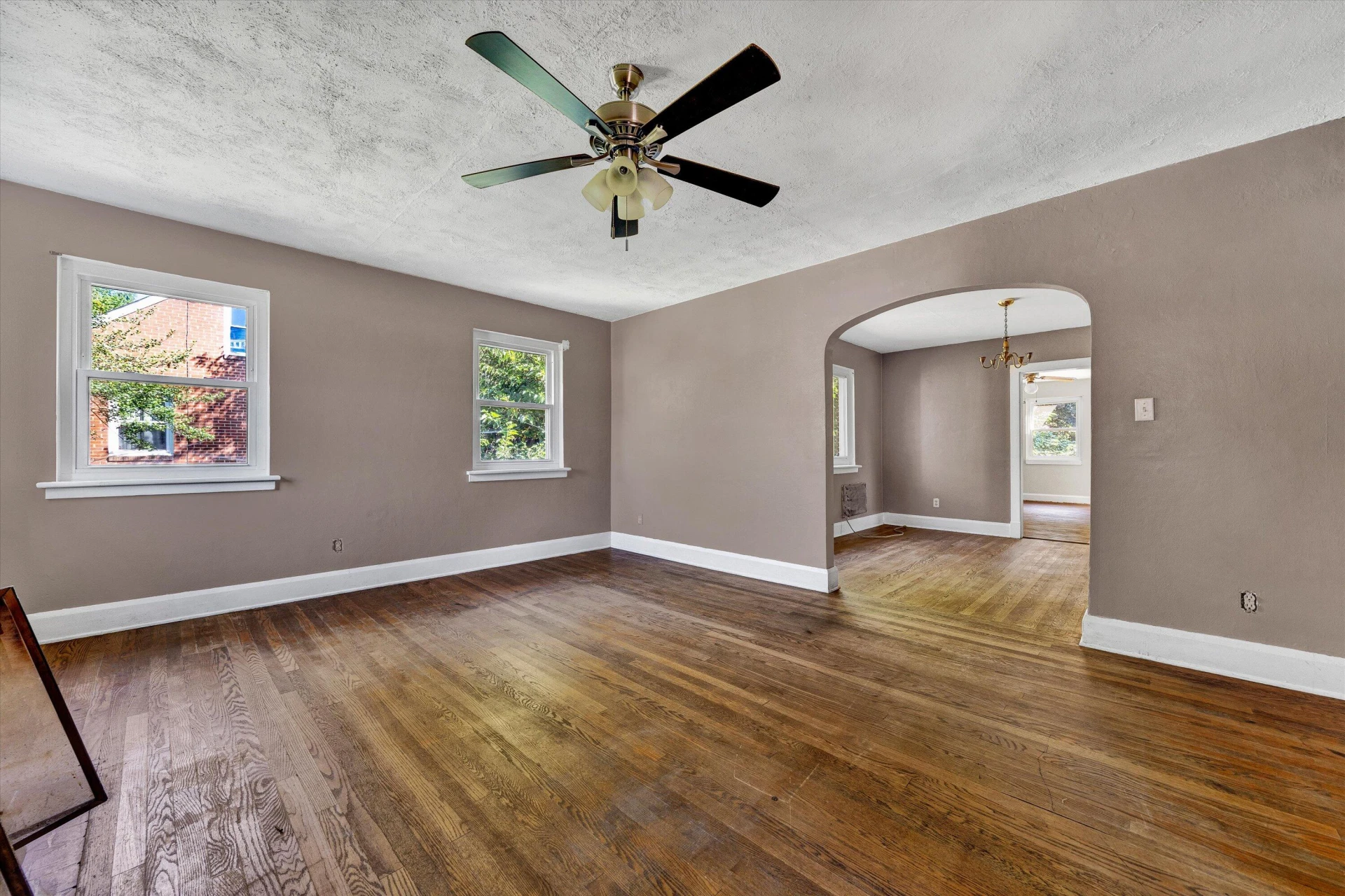 2807 Mansfield ST NE - Photo 8
