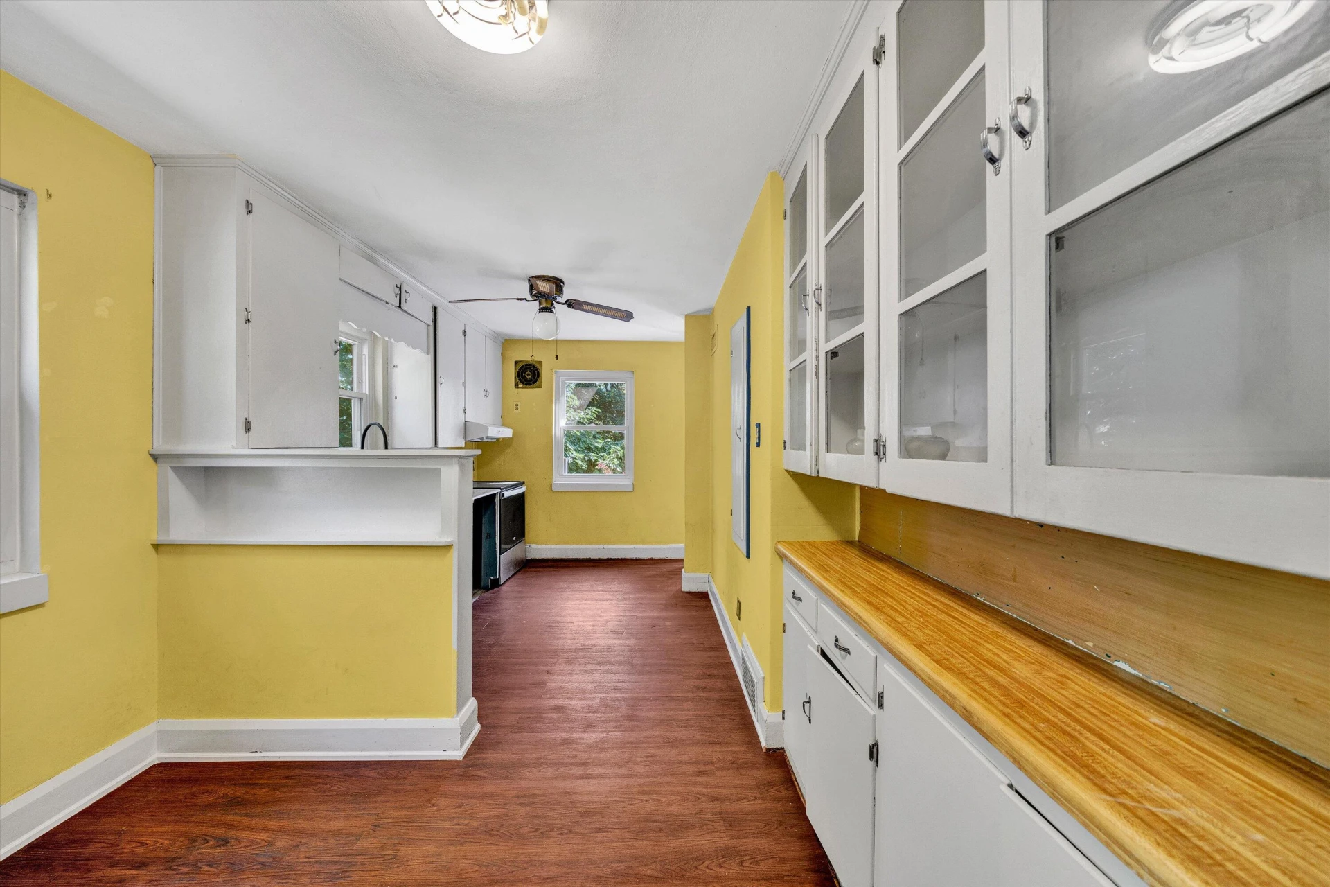 2807 Mansfield ST NE - Photo 11