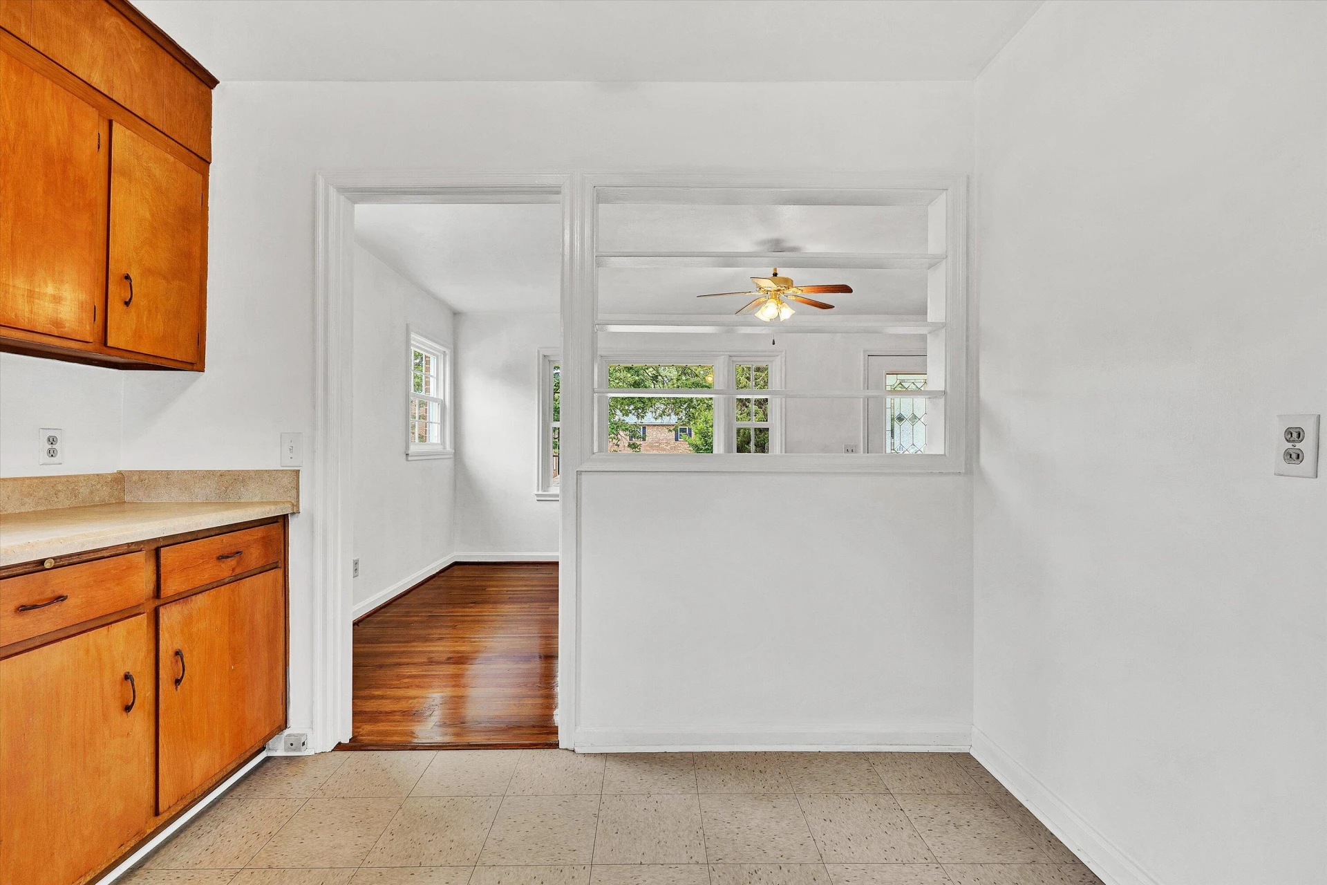 1518 Lexington AVE SW - Photo 14