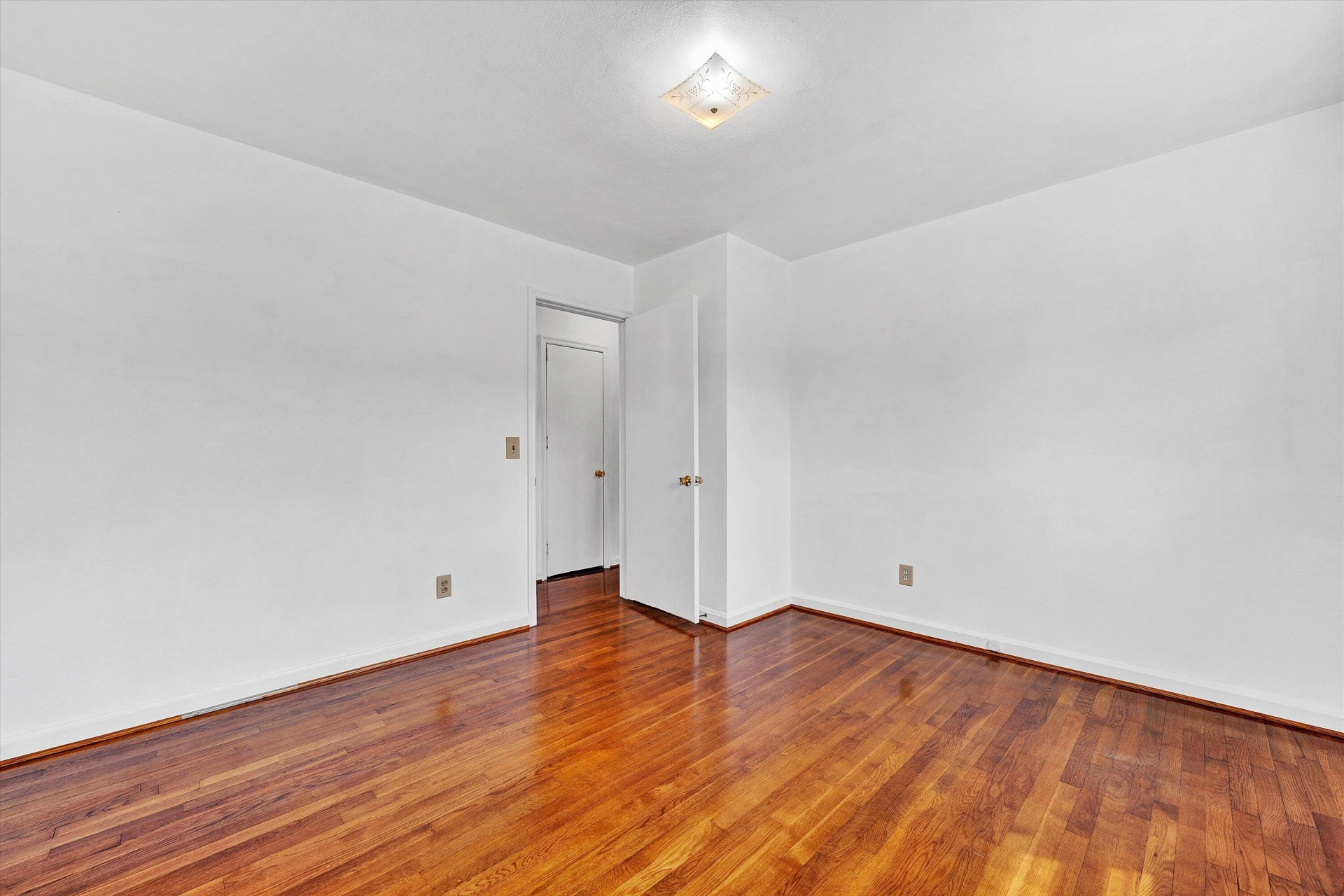 1518 Lexington AVE SW - Photo 15