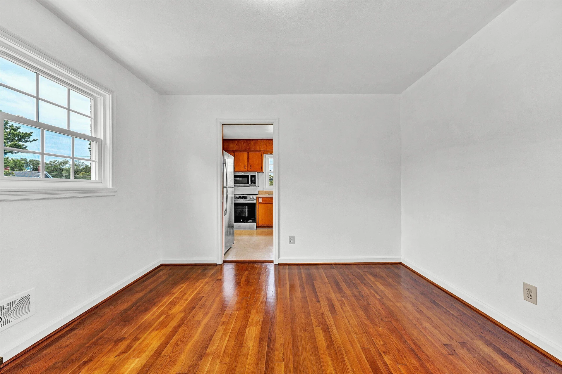 1518 Lexington AVE SW - Photo 16