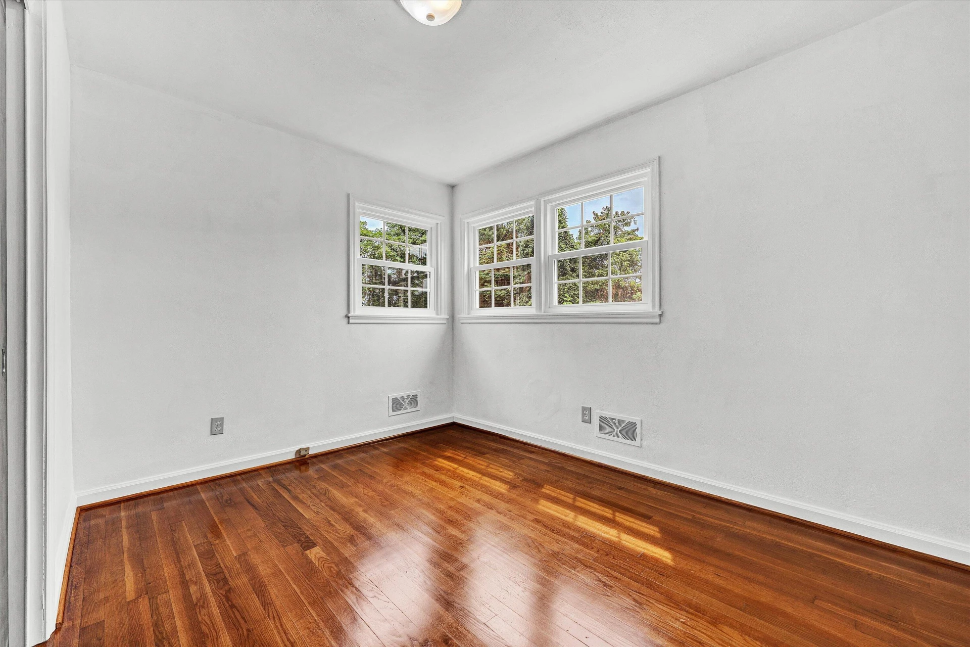 1518 Lexington AVE SW - Photo 18