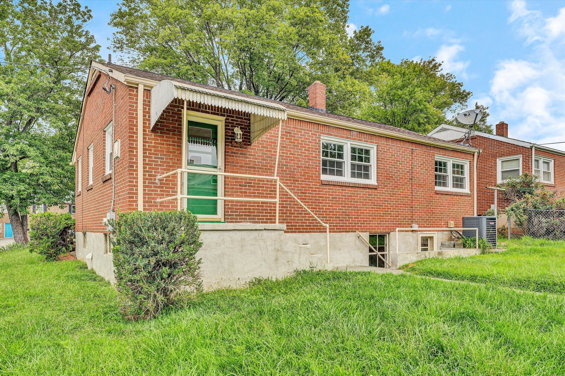 1518 Lexington AVE SW - Photo 28