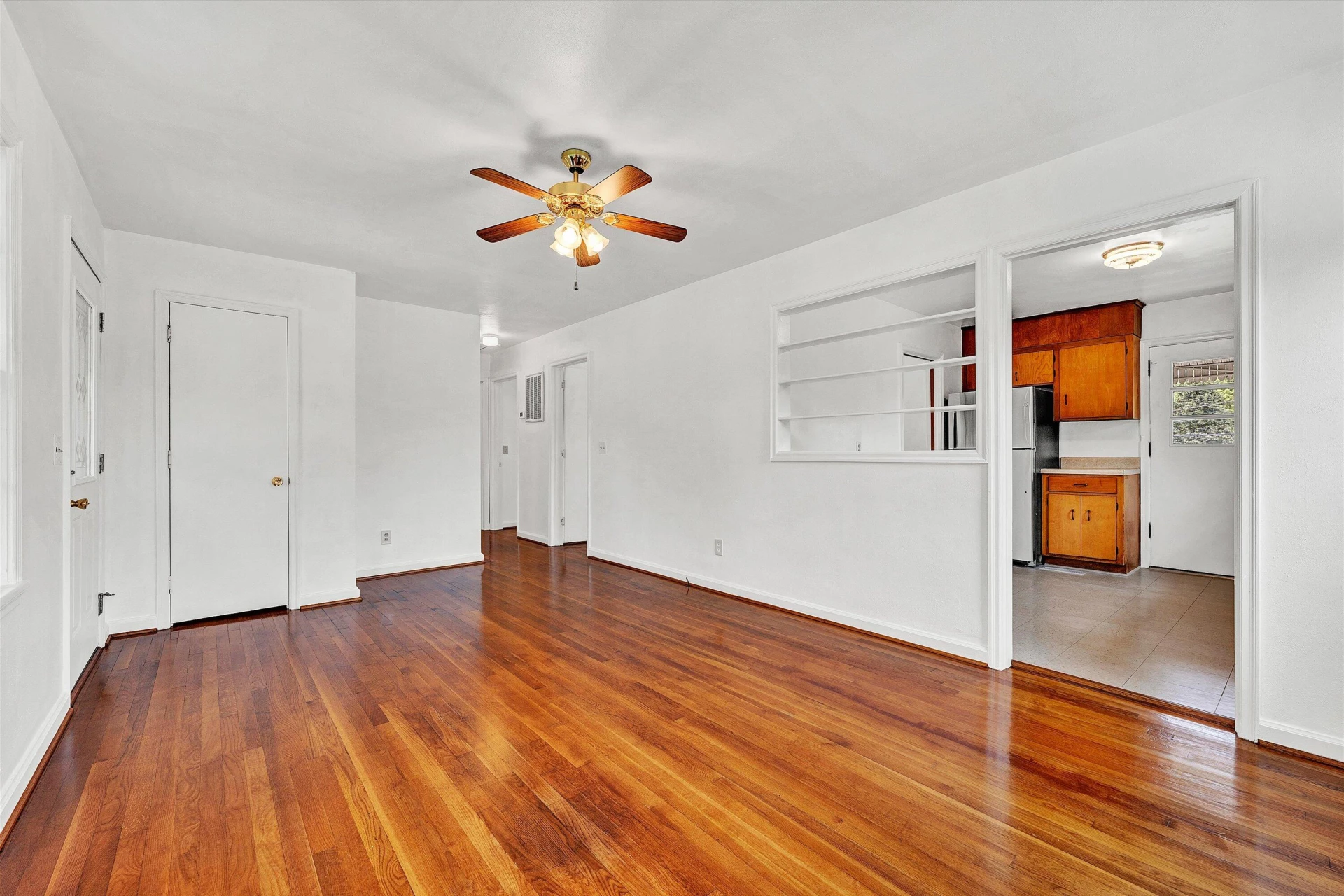 1518 Lexington AVE SW - Photo 10