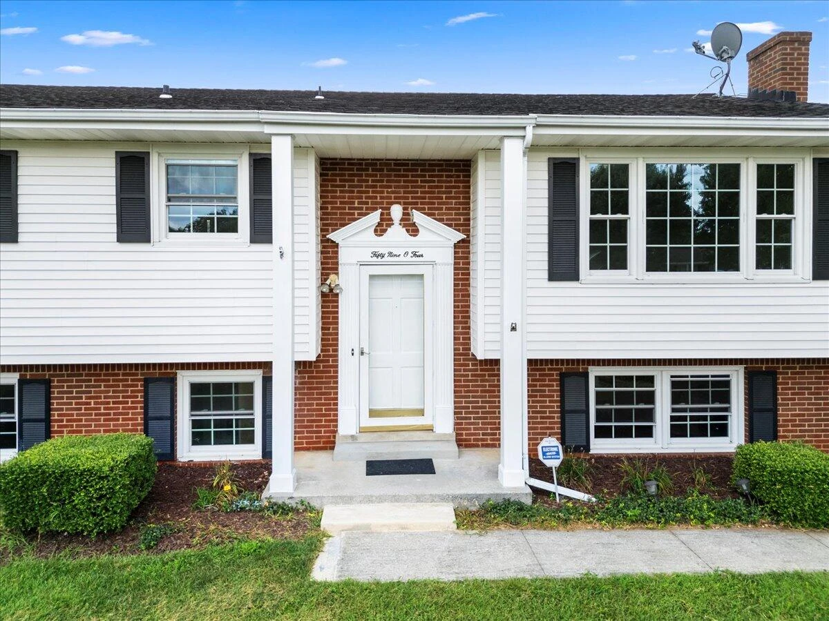 5904 Plantation Rd. RD - Photo 4