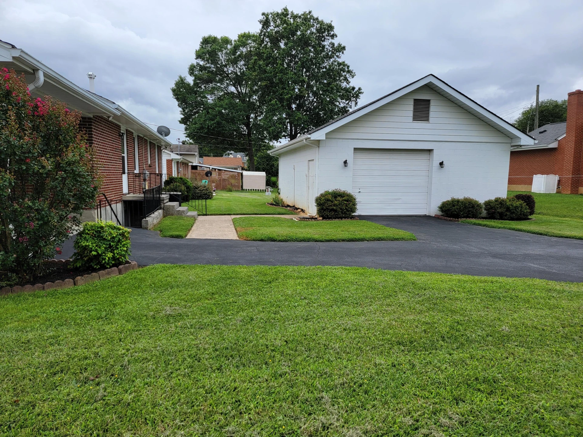 227 W Carrollton AVE - Photo 34