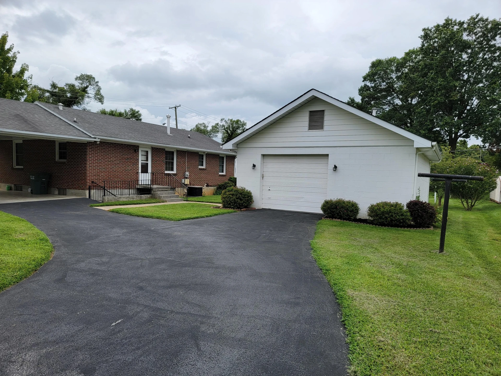 227 W Carrollton AVE - Photo 35