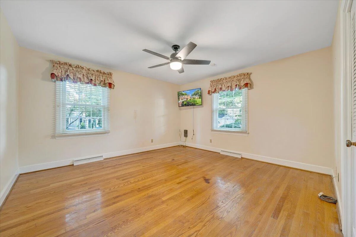 3725 Dogwood LN SW - Photo 15