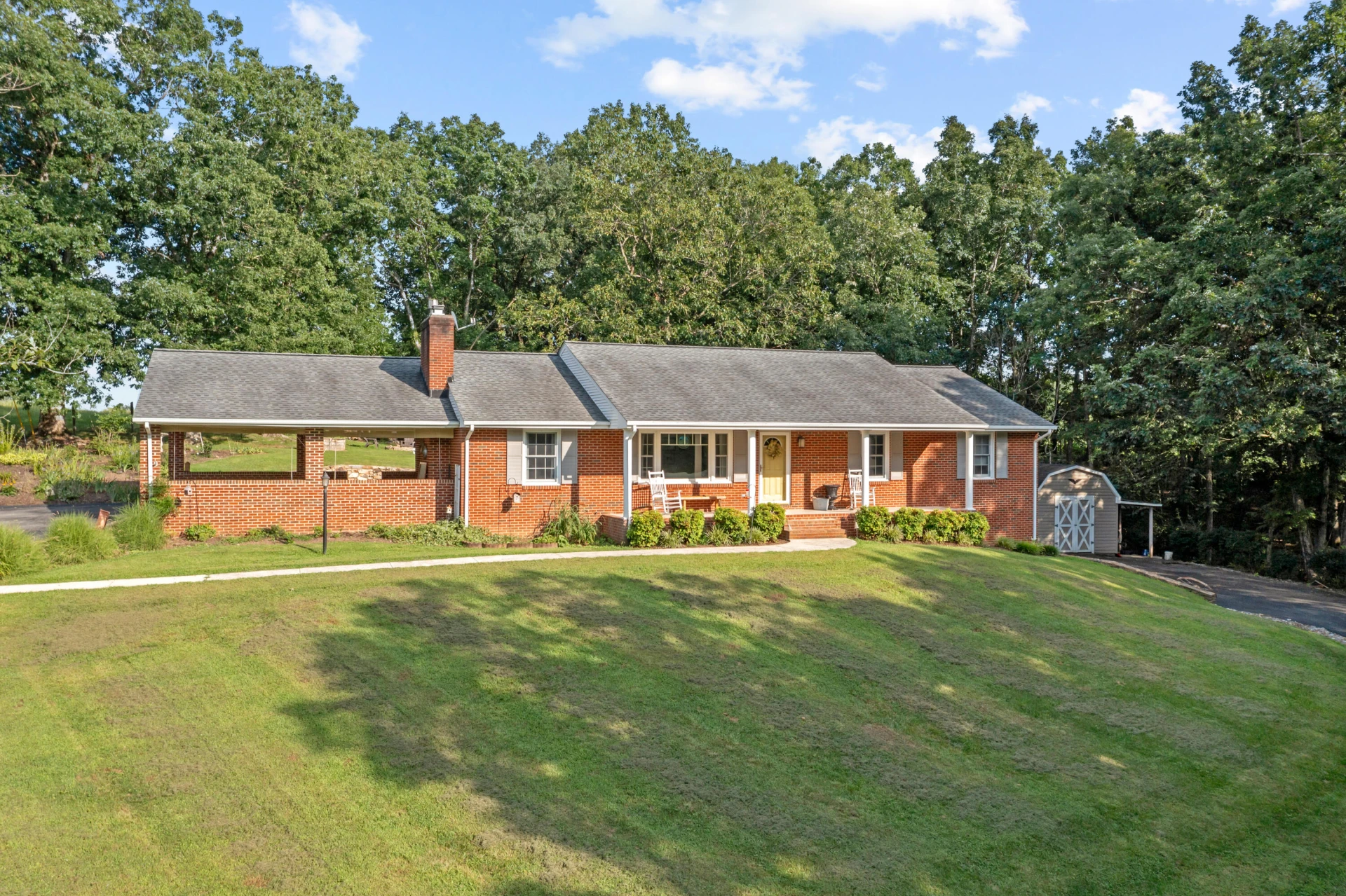 1249 W Wind RD - Photo 2