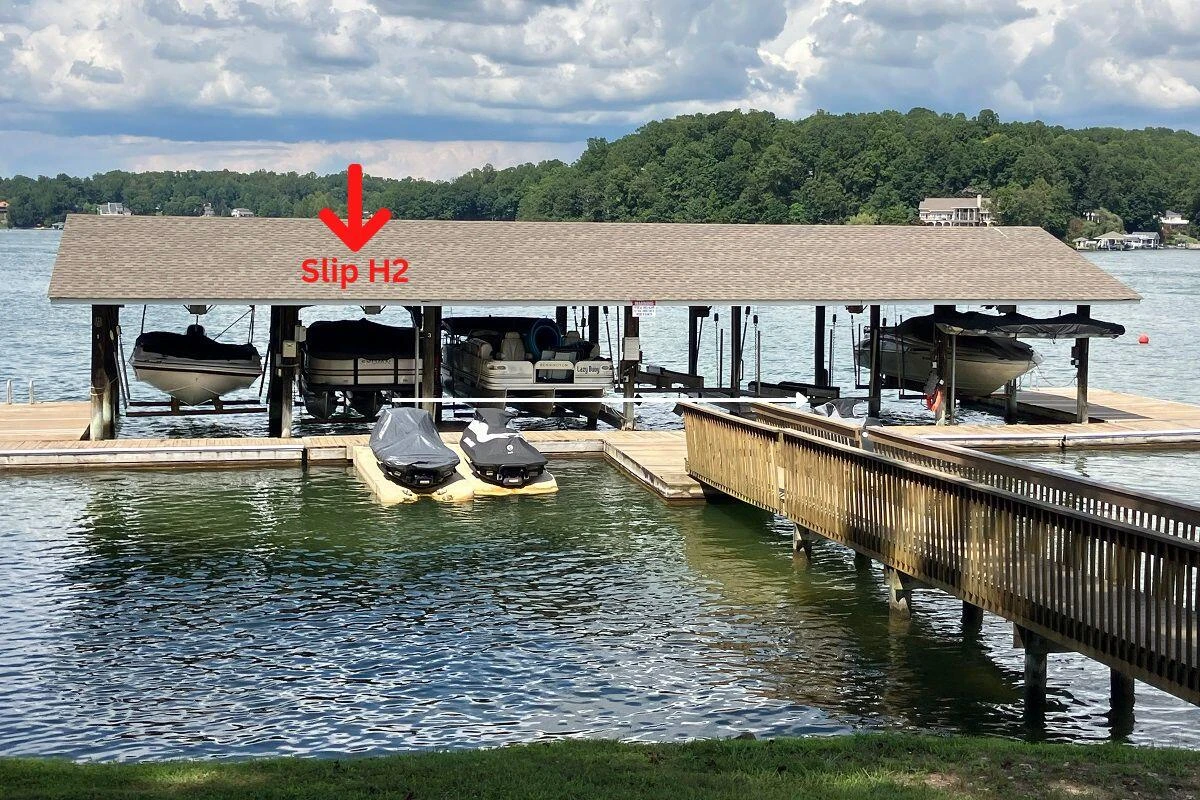 261 SHORE DR - Photo 39