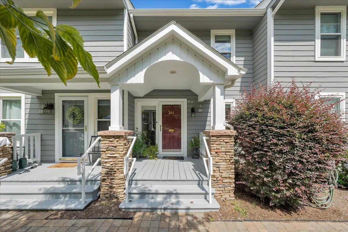 261 SHORE DR - Photo 7
