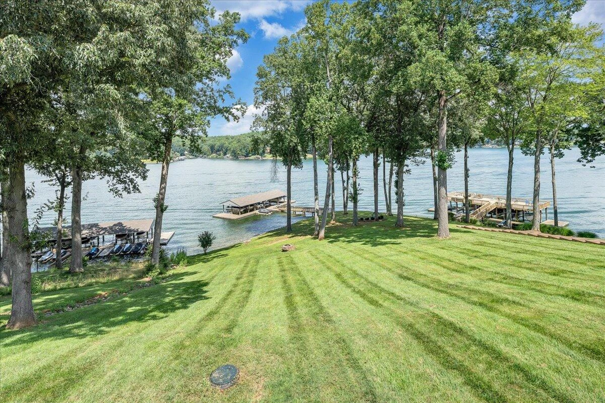 261 SHORE DR - Photo 56