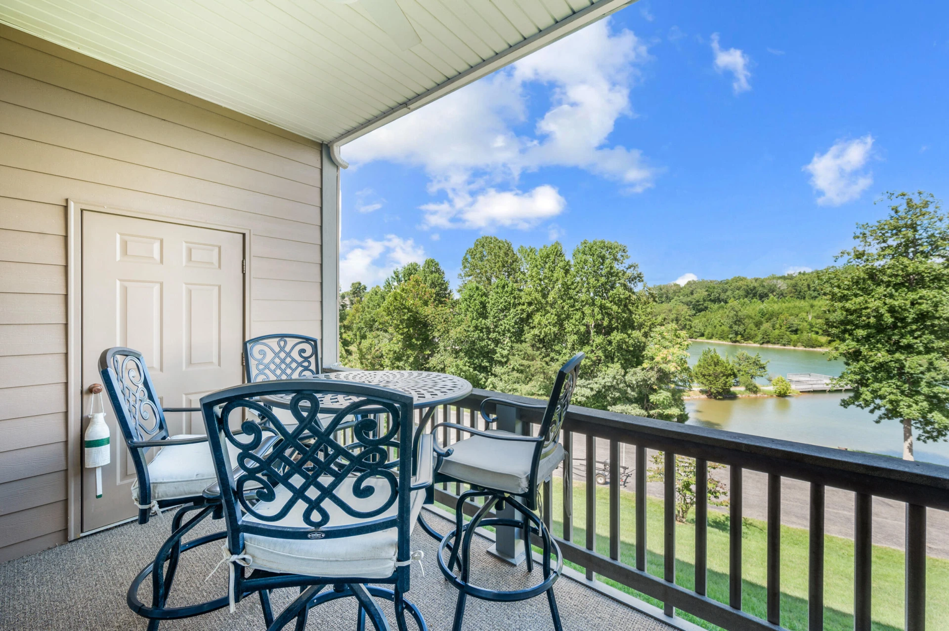 1175 Mariners WAY #55 - Photo 3