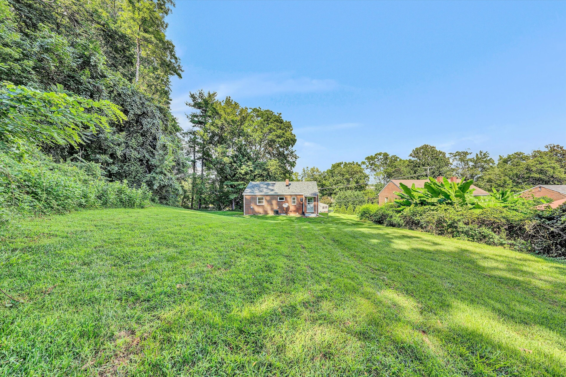 423 Parkdale DR - Photo 27