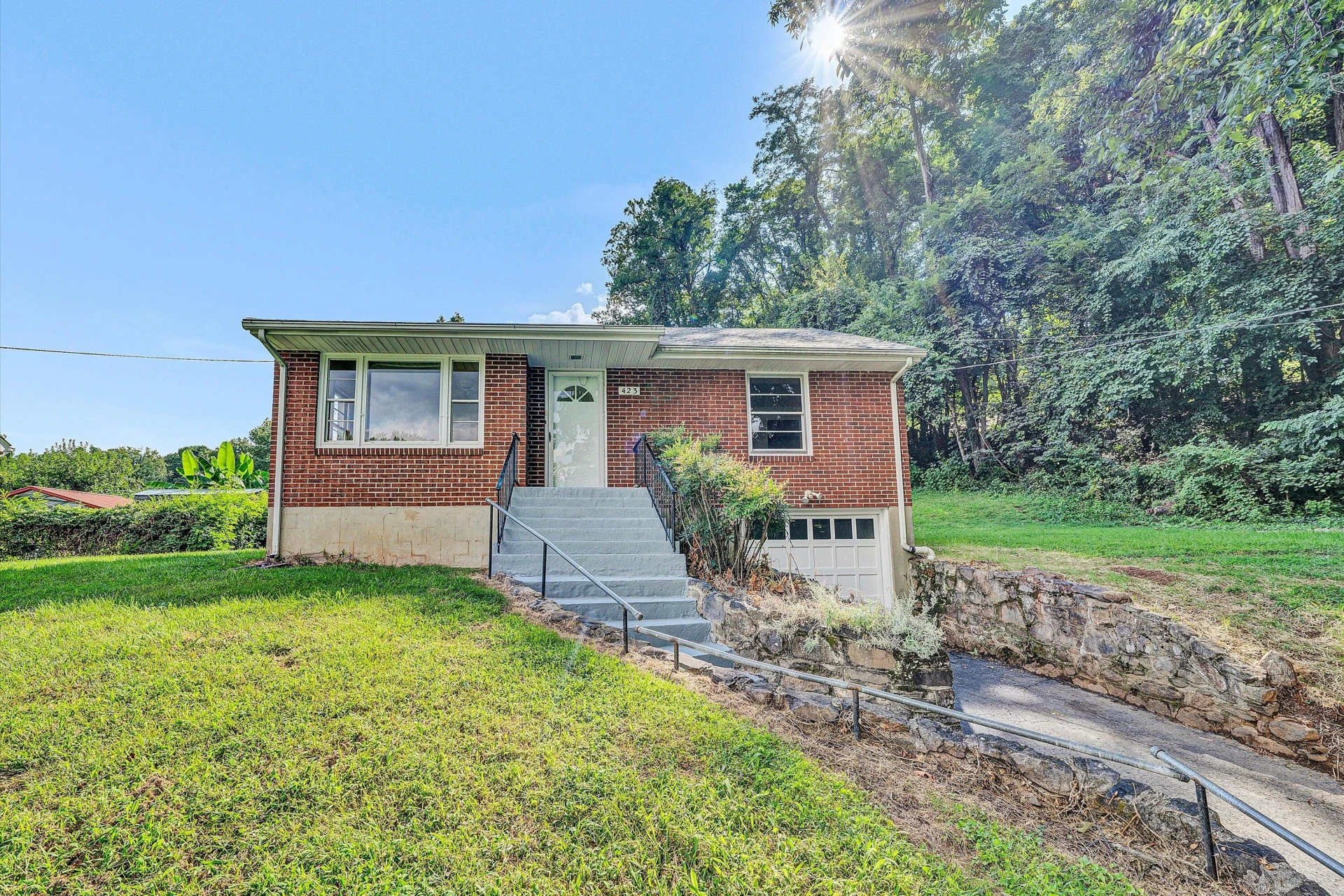 423 Parkdale DR - Photo 28