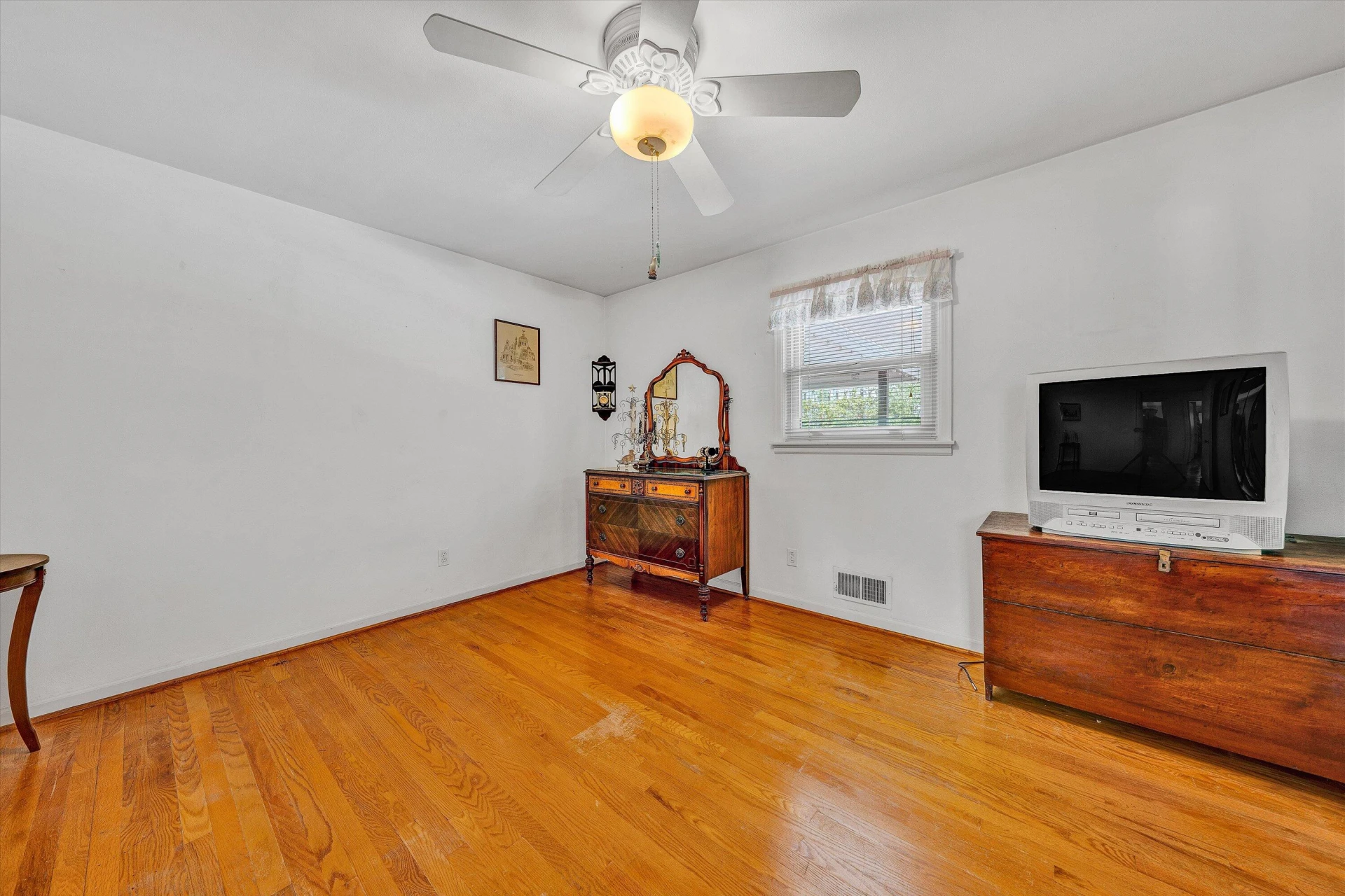 5419 Warwood DR - Photo 26