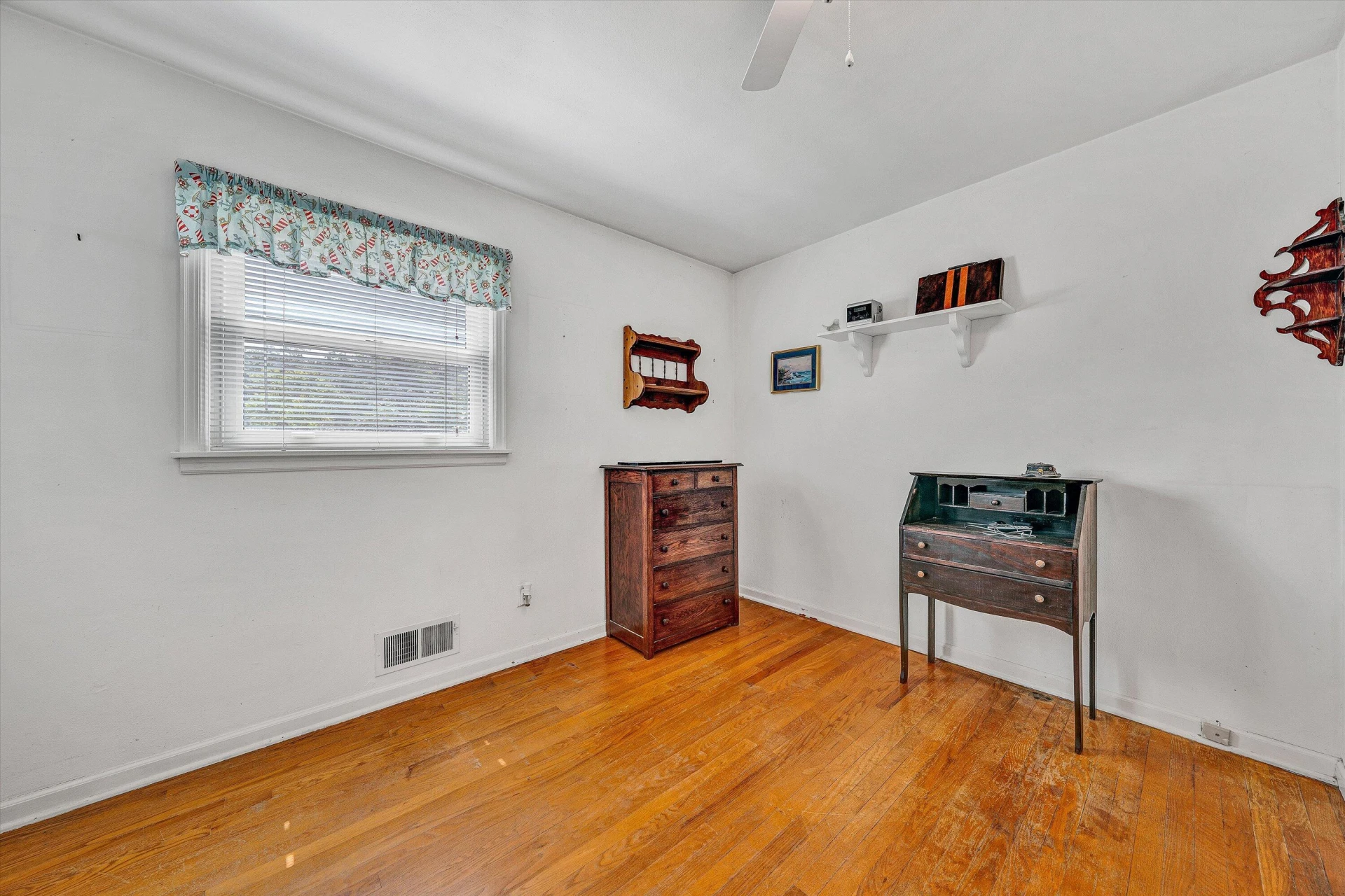 5419 Warwood DR - Photo 27