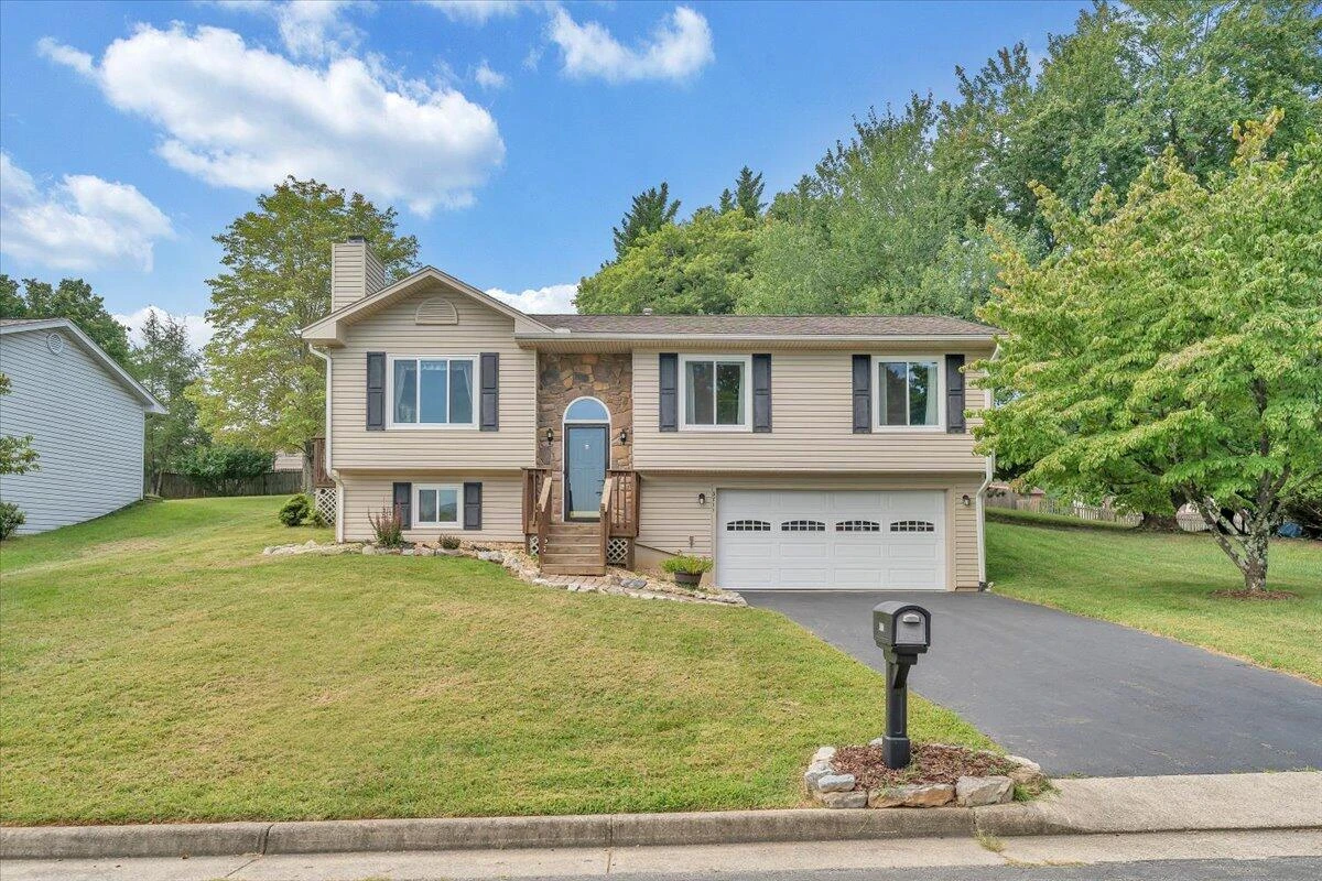 3711 Cundiff DR - Photo 55