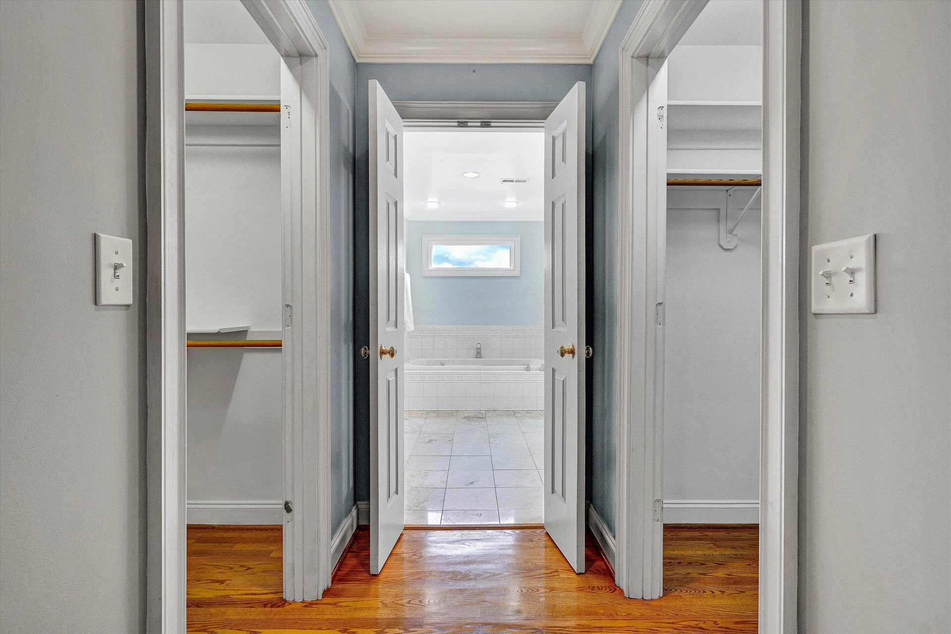 824 Pendleton DR - Photo 36