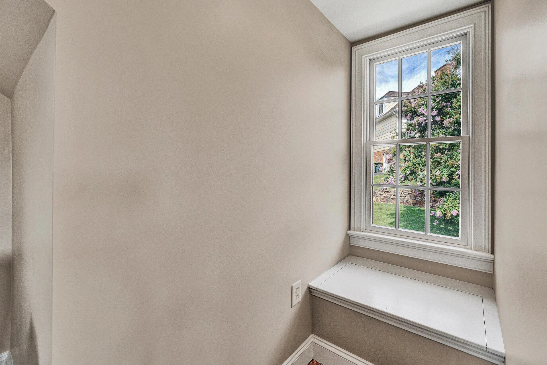 824 Pendleton DR - Photo 44