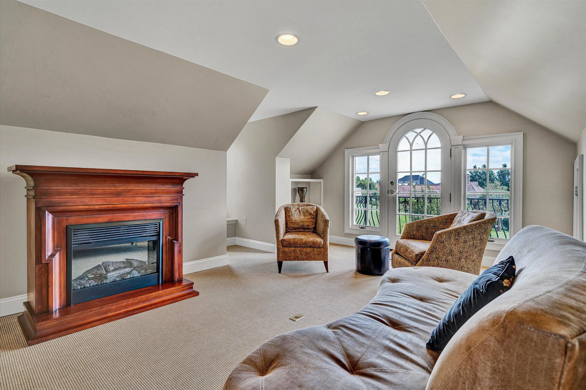 824 Pendleton DR - Photo 46