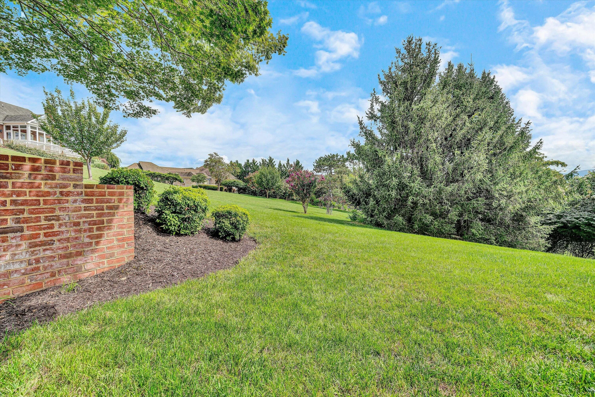 824 Pendleton DR - Photo 65