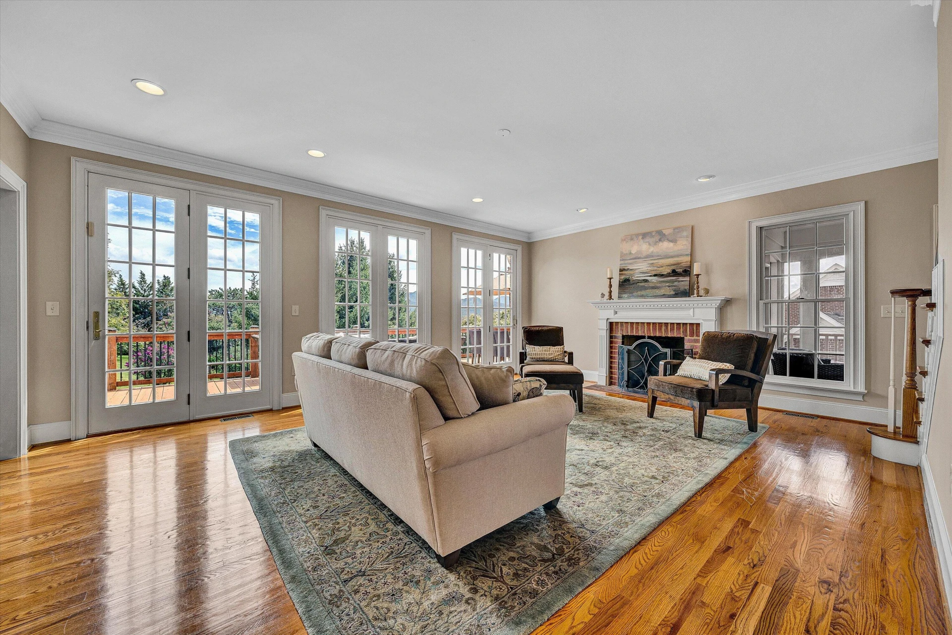 824 Pendleton DR - Photo 9