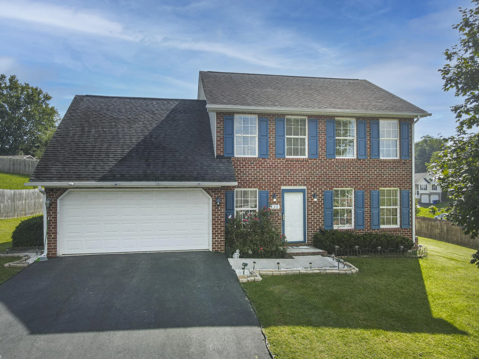 435 Majestic DR NW - Photo 3