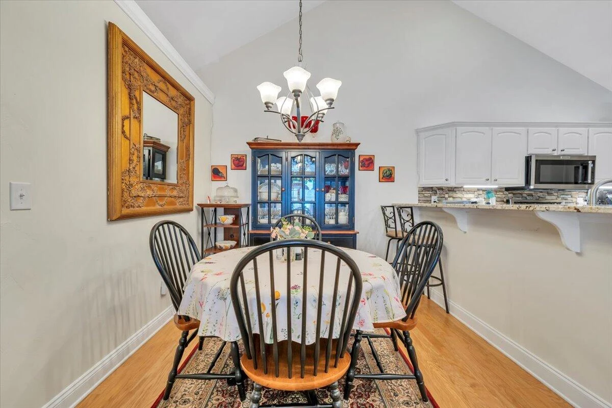 5317 Orchard Villas CIR - Photo 11