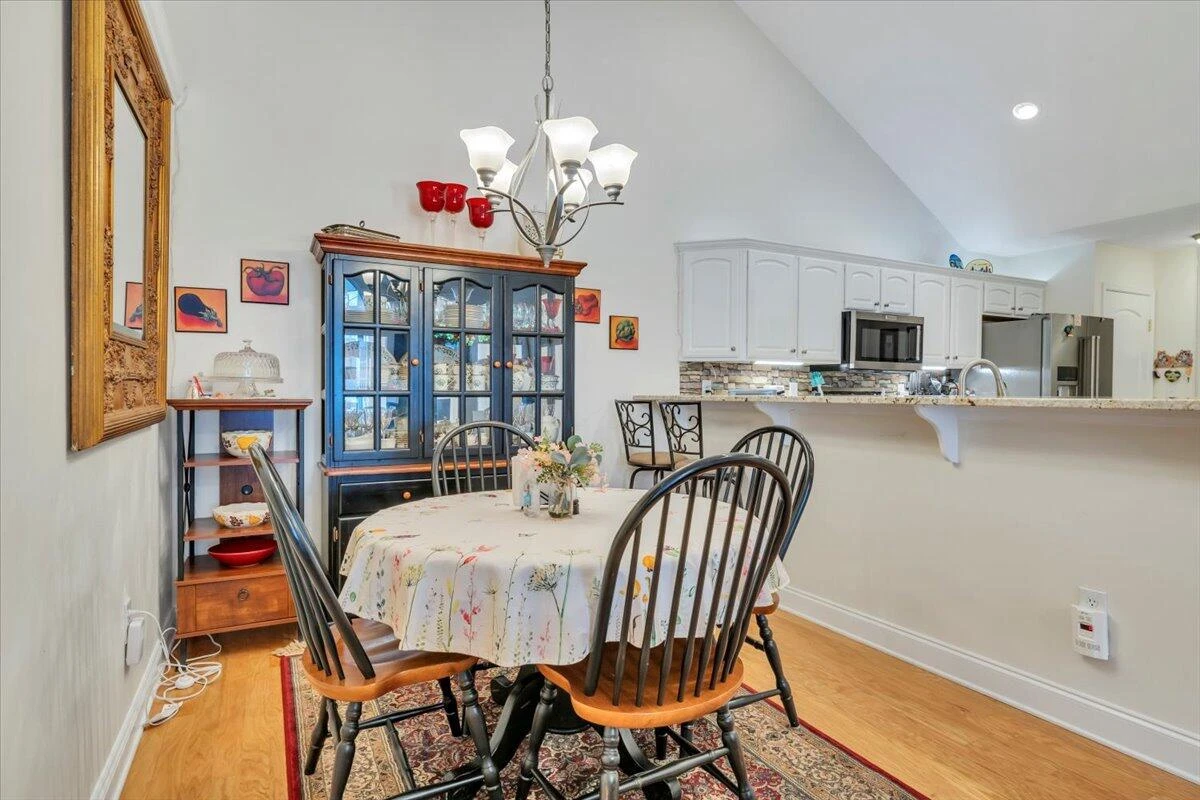 5317 Orchard Villas CIR - Photo 12