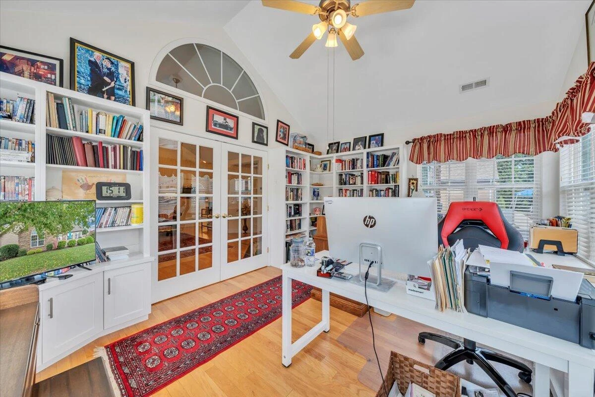 5317 Orchard Villas CIR - Photo 16