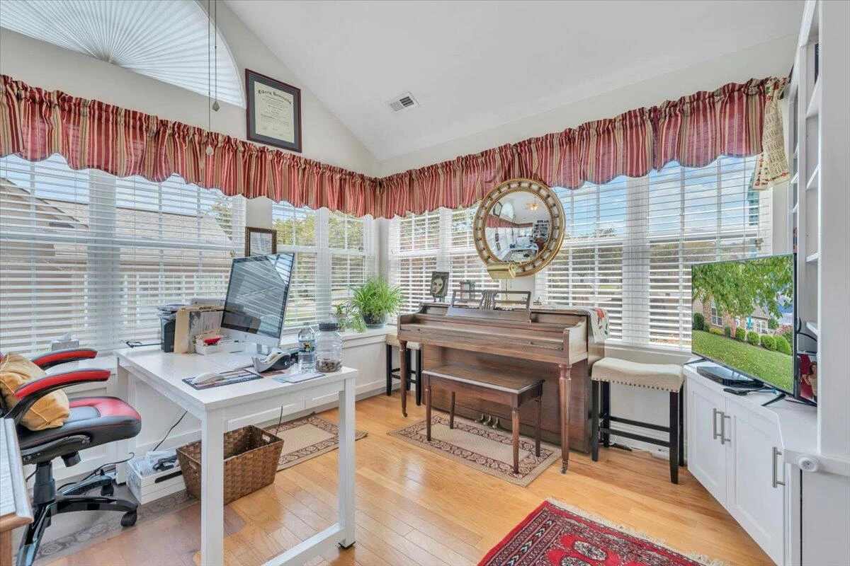 5317 Orchard Villas CIR - Photo 18
