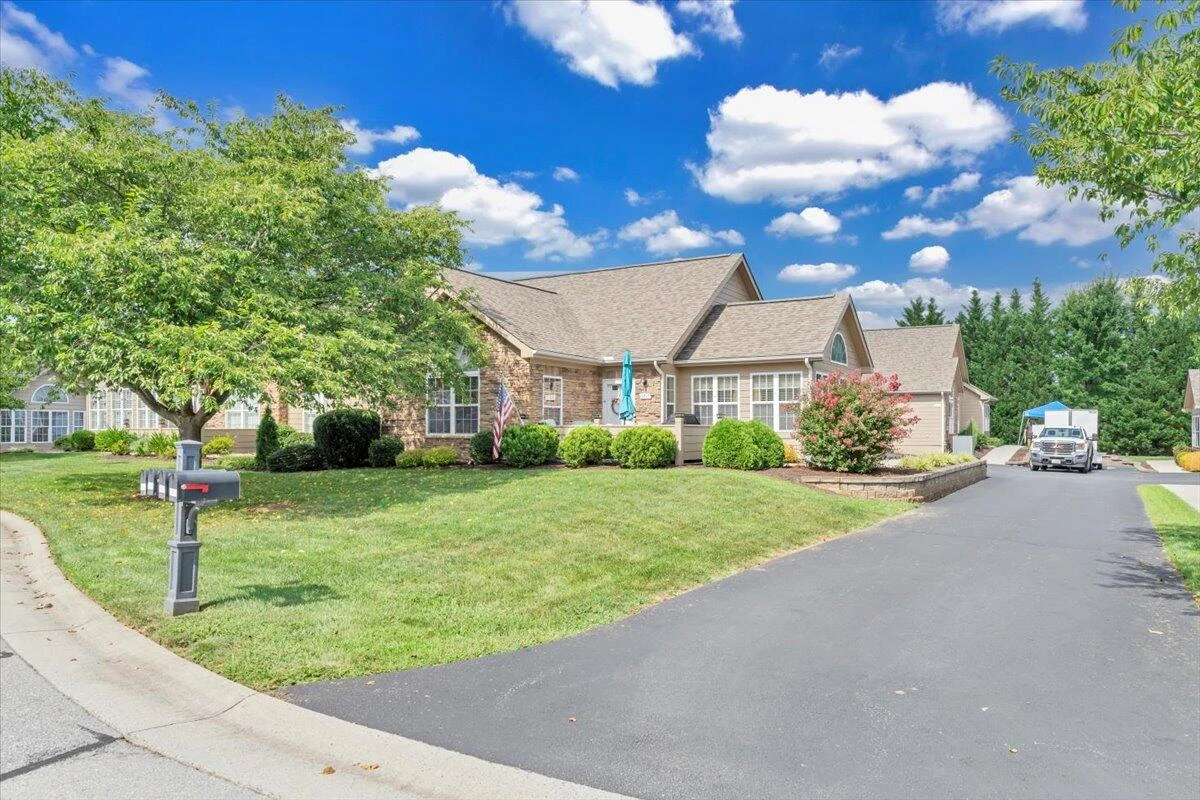 5317 Orchard Villas CIR - Photo 54