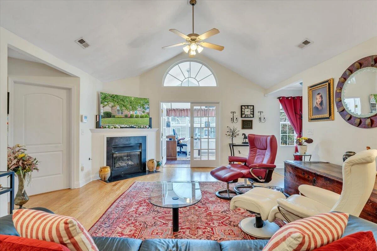 5317 Orchard Villas CIR - Photo 9