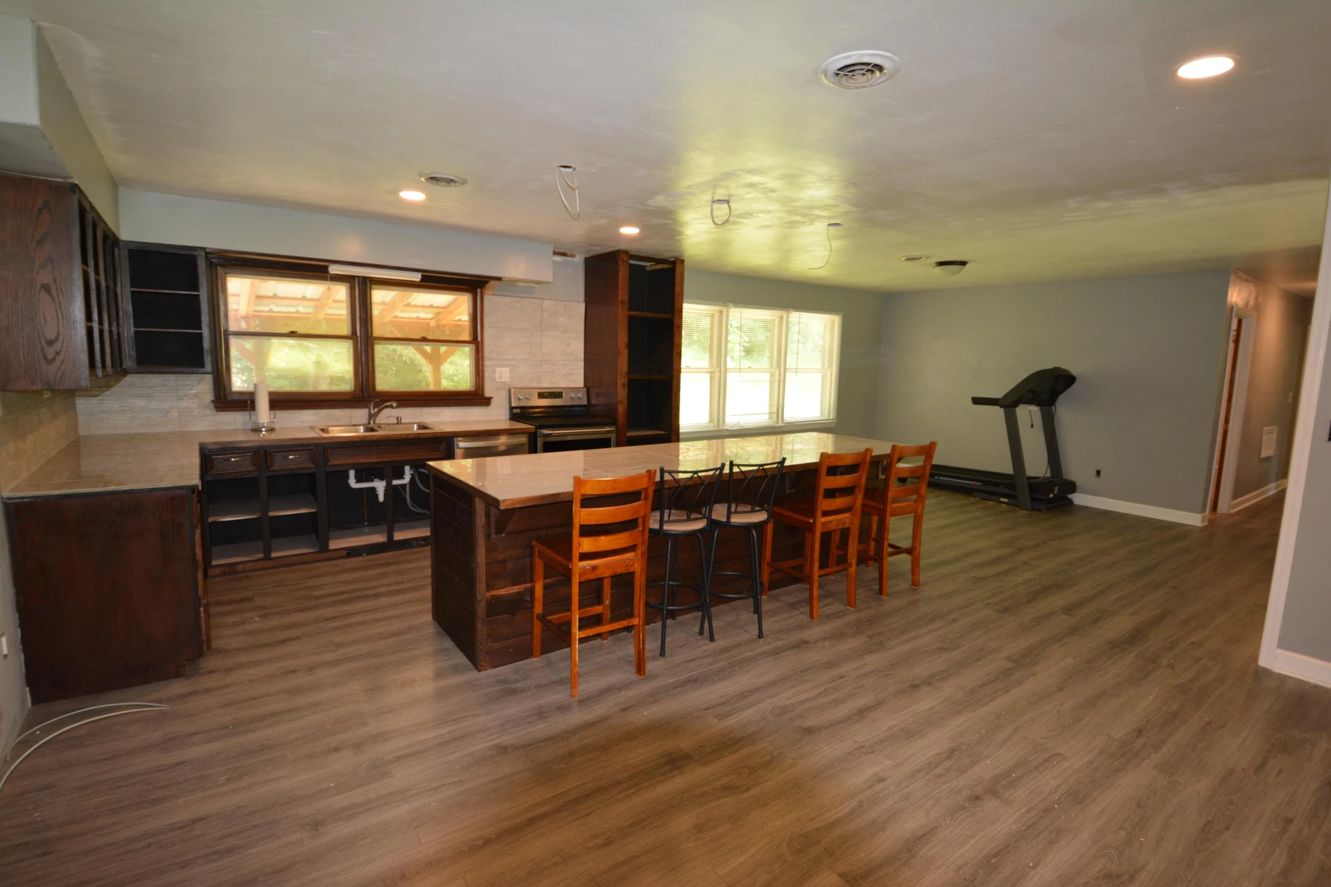 6893 Franklin ST - Photo 3