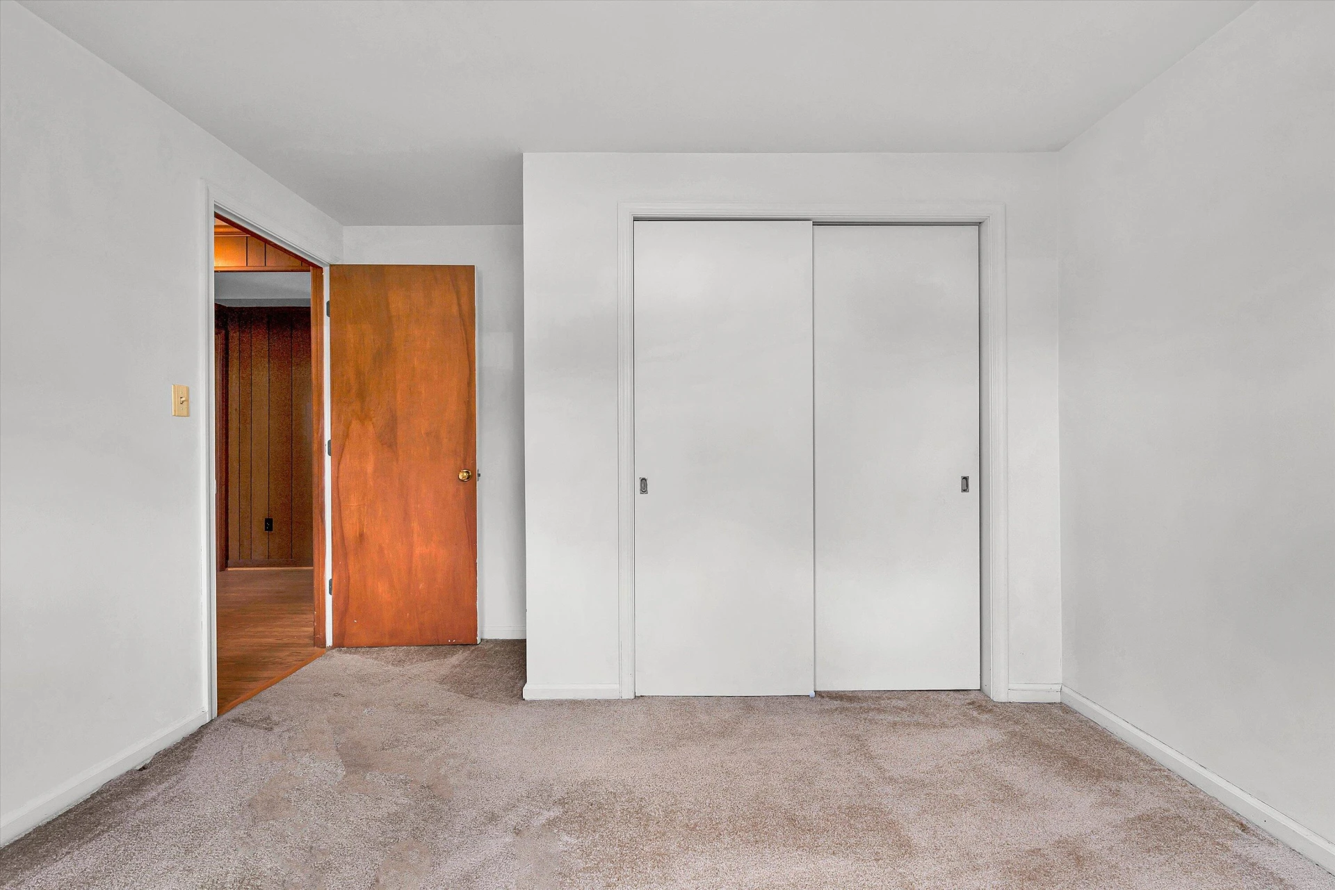 1313 Ashebrook DR - Photo 37