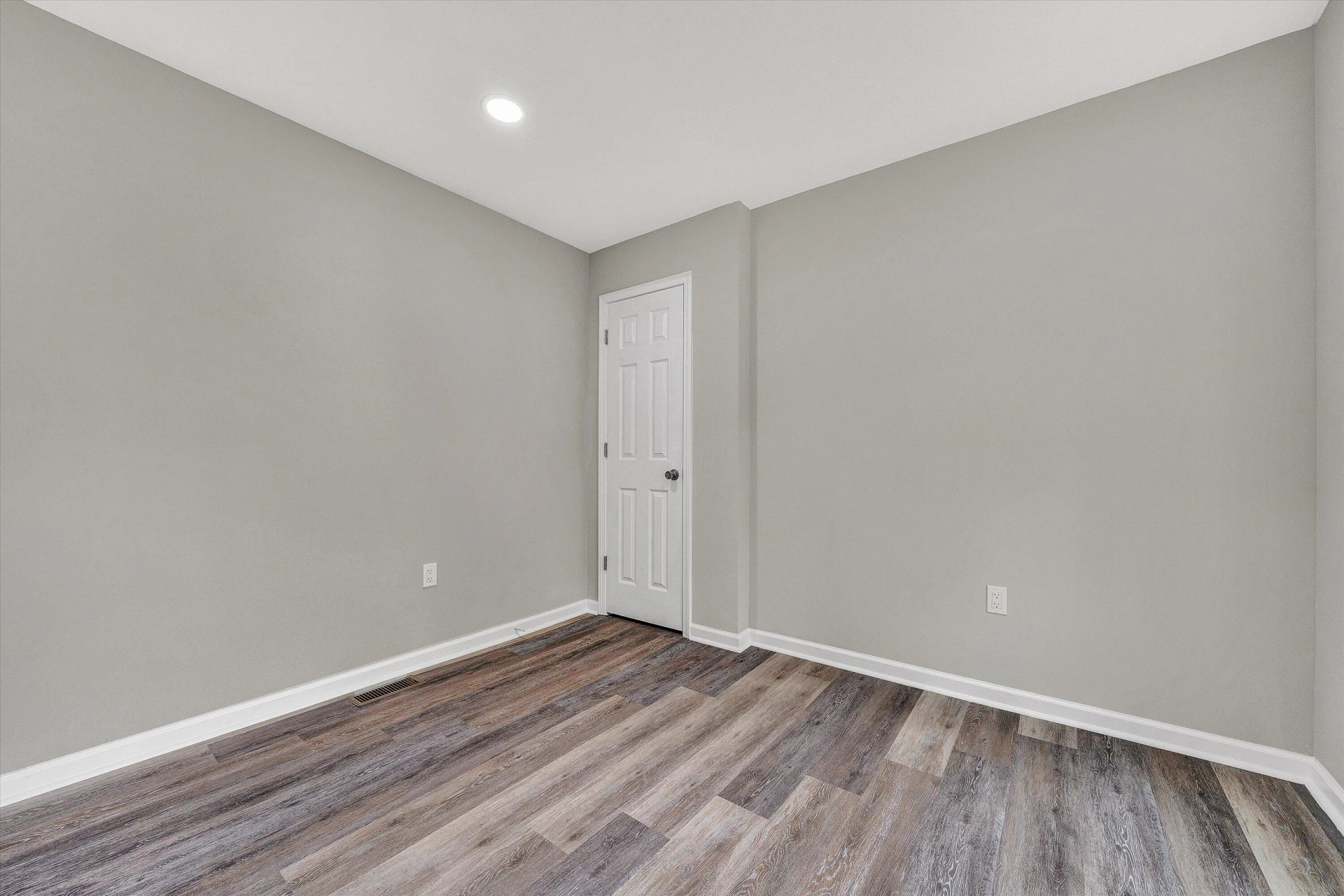 1745 19Th ST NE - Photo 14