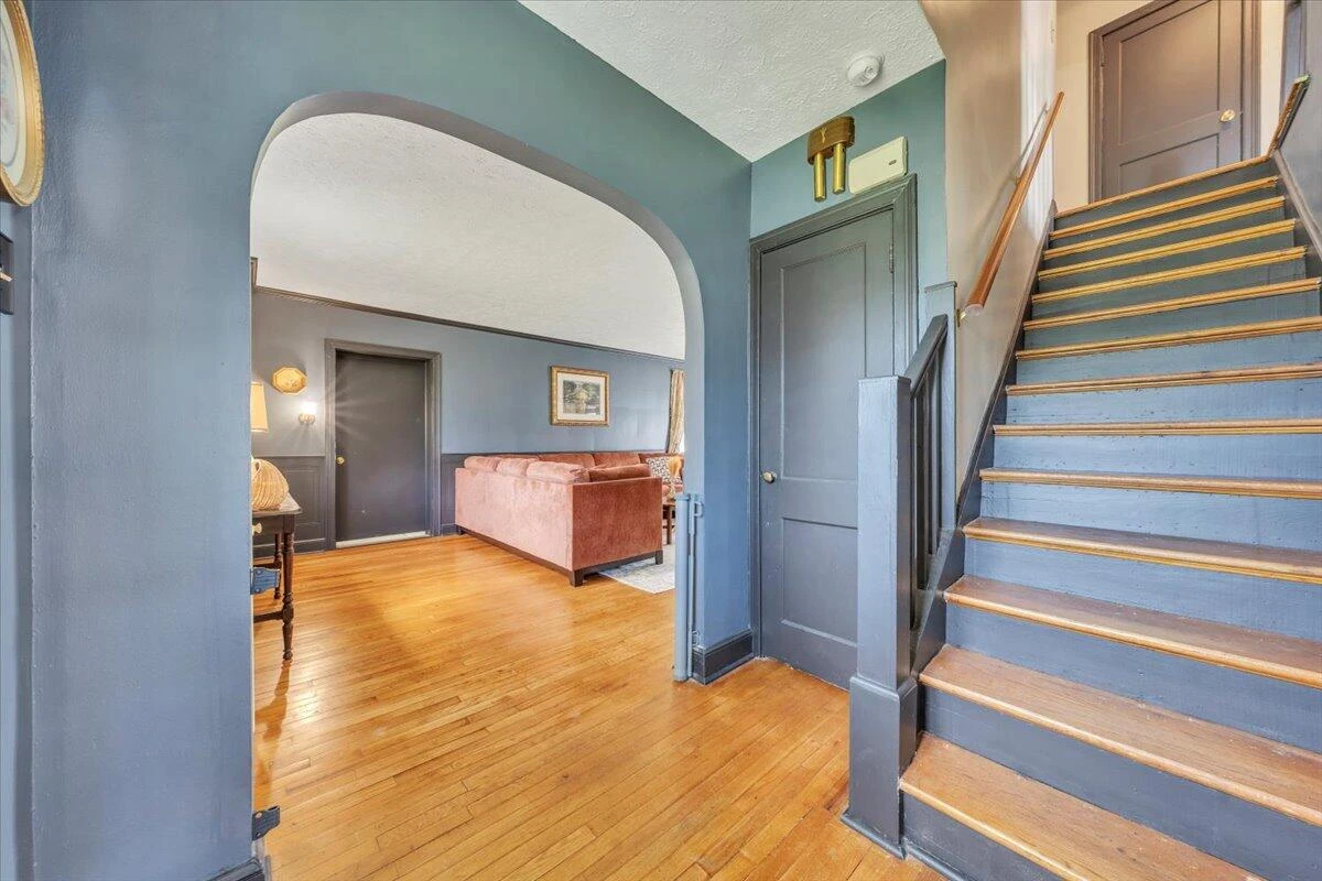 1500 Chatham Heights RD - Photo 2