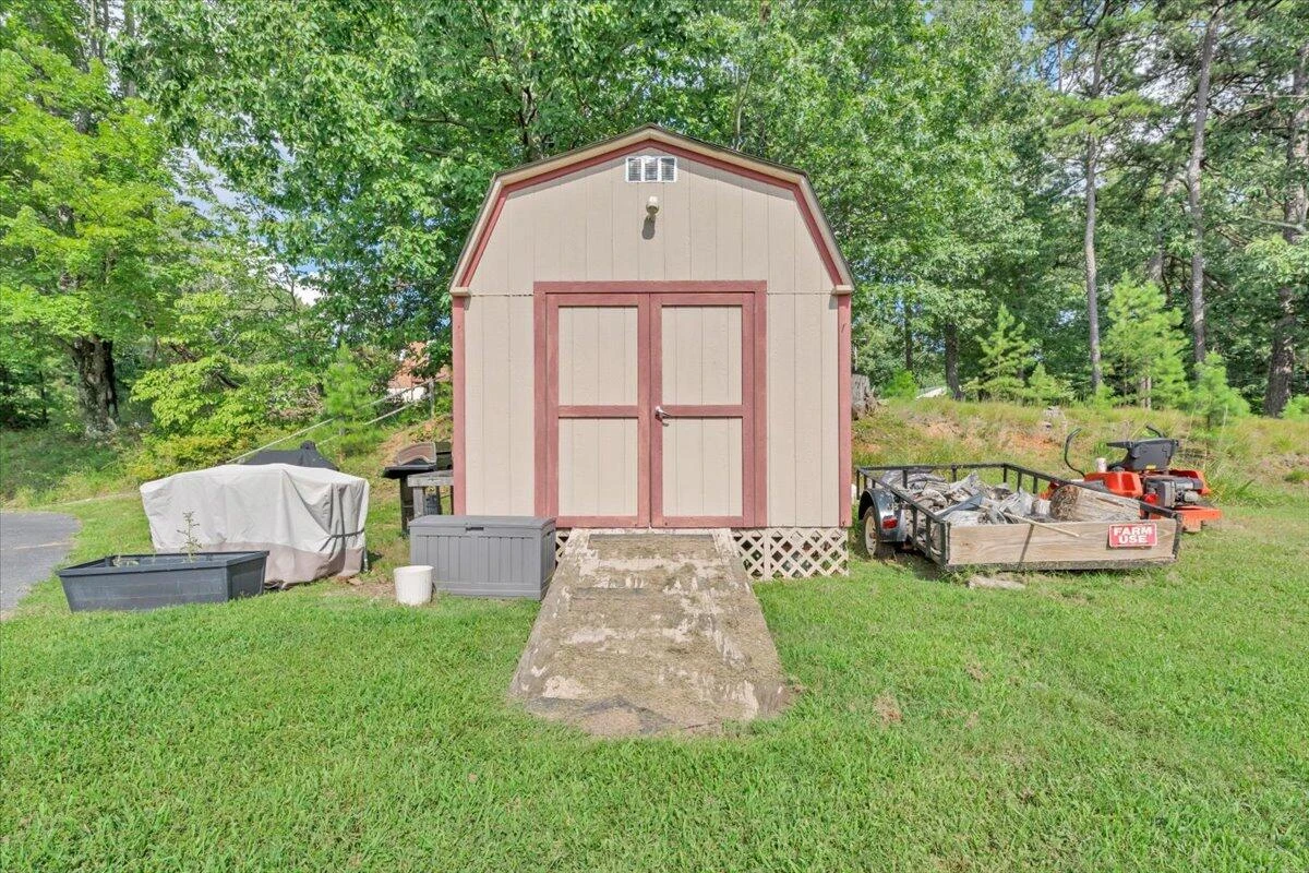 1500 Chatham Heights RD - Photo 42
